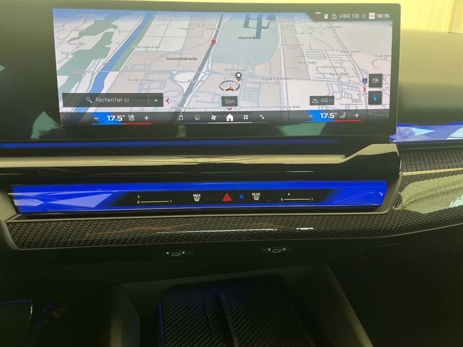 BMW i5 M60 xDrive M Sport Pro-image-15