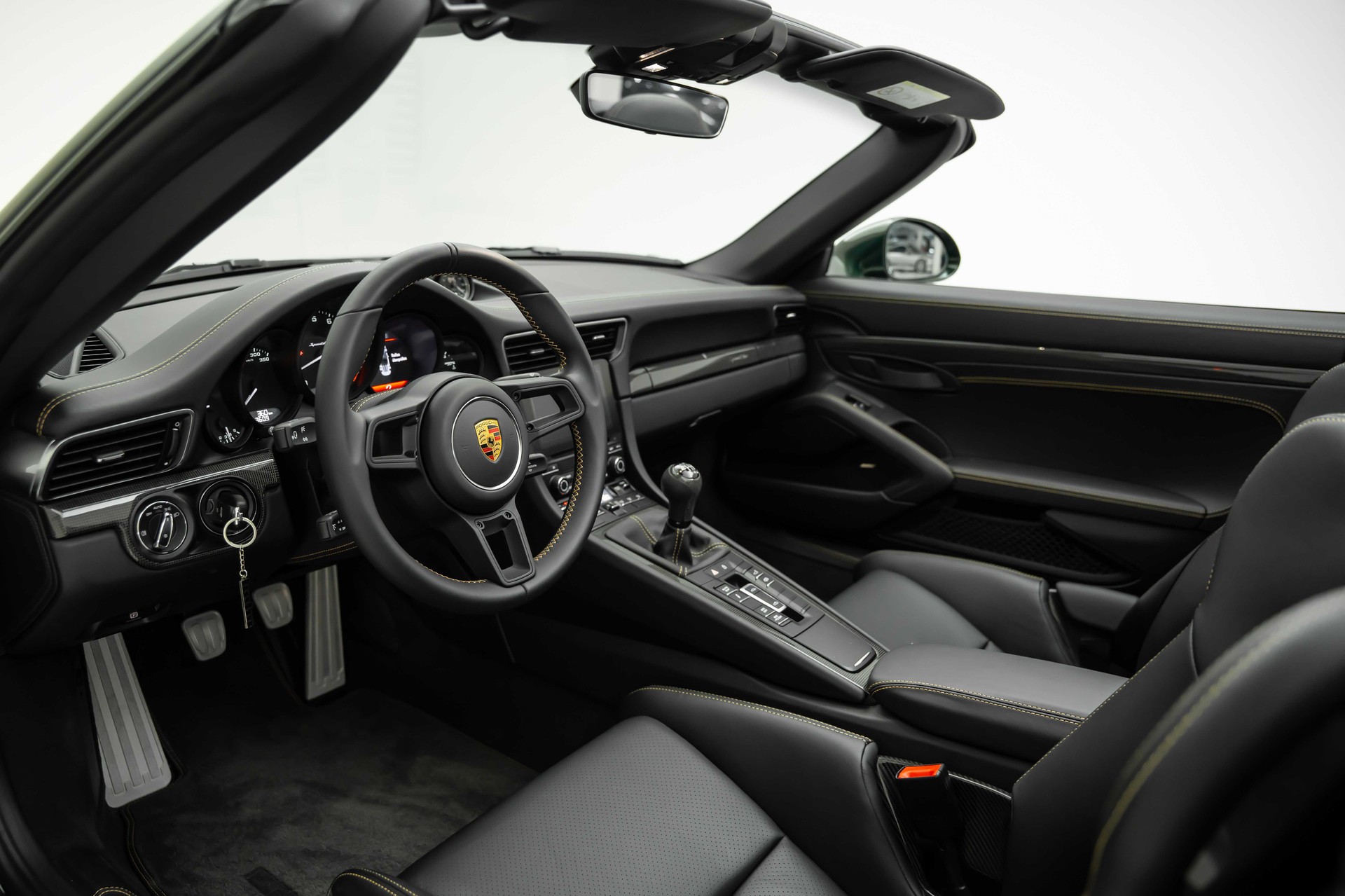 PORSCHE 911 Speedster-image-9