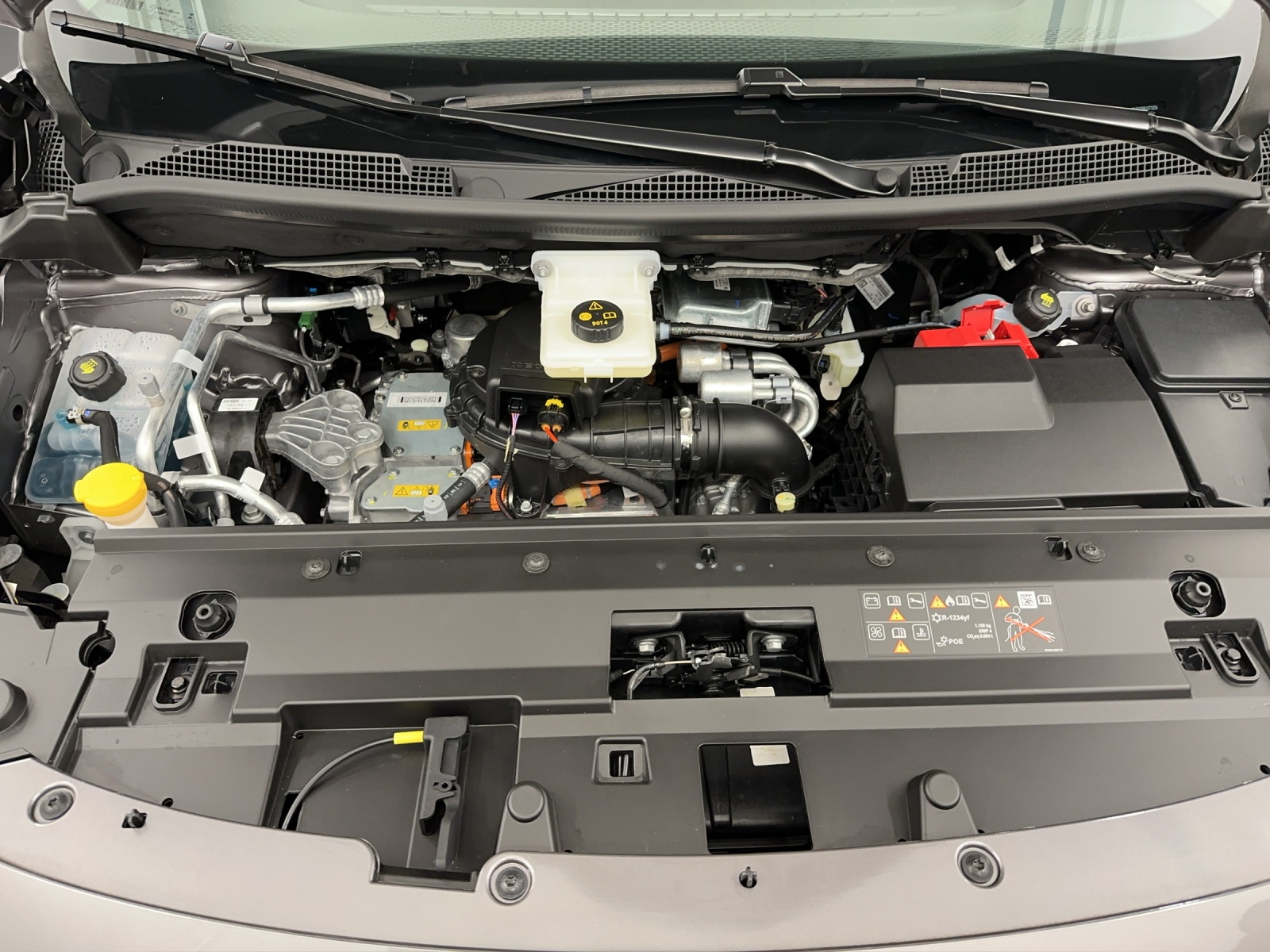 MERCEDES-BENZ eCitan 45kWh Base-image-12