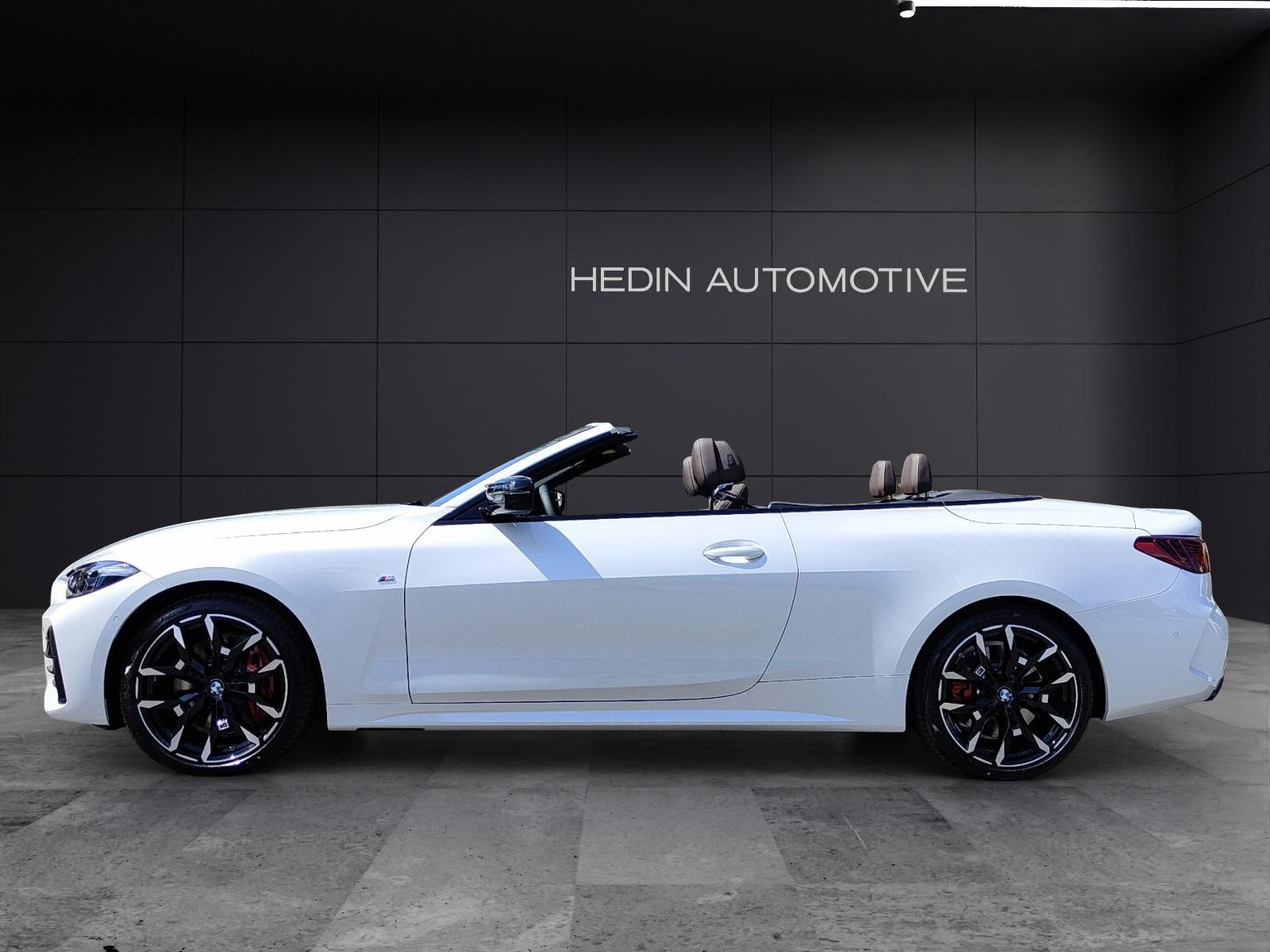 BMW M440i xDrive Cabrio-image-21