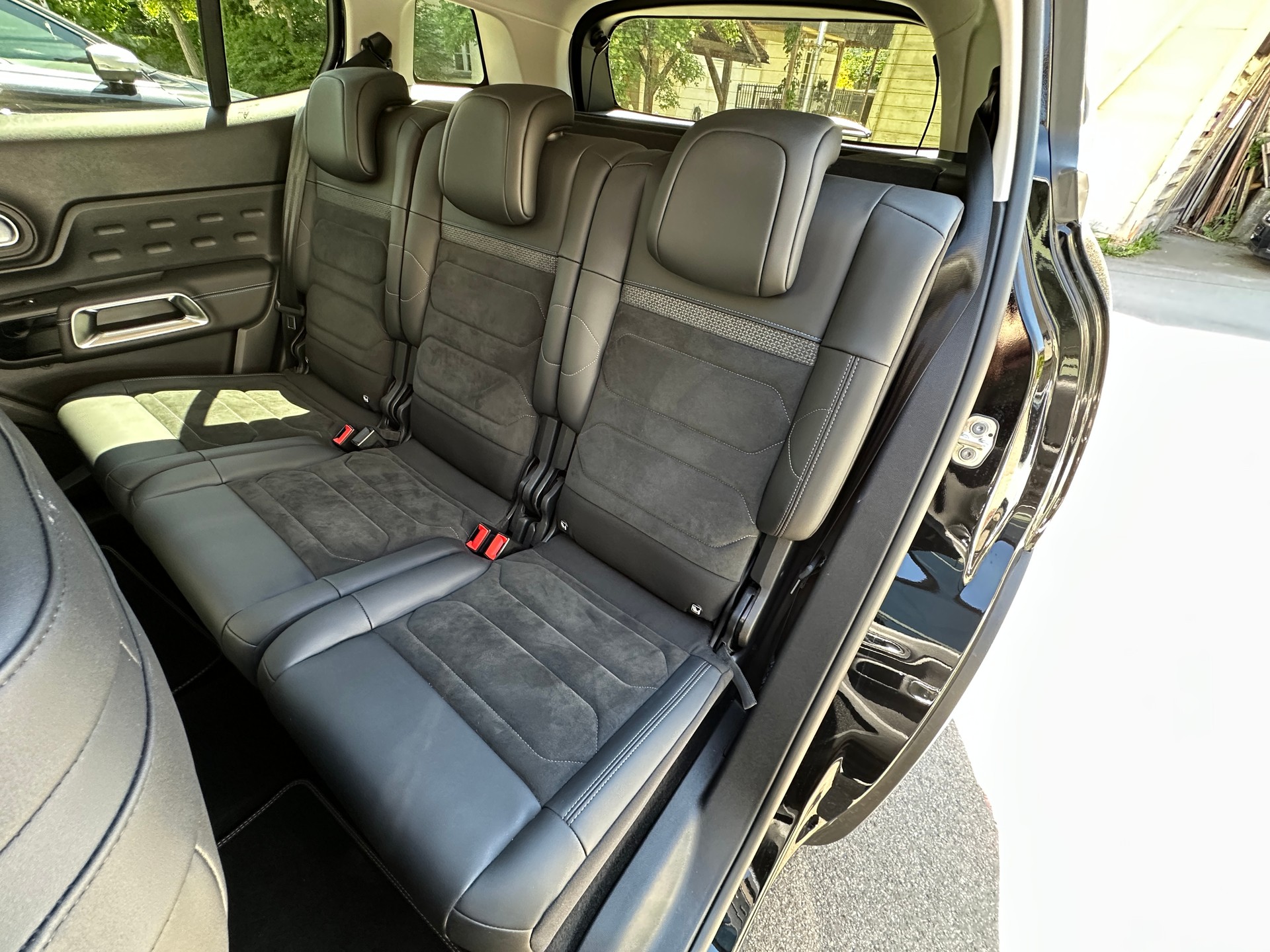 CITROEN C5 Aircross 1.6 PHEV Swiss Edition-image-12