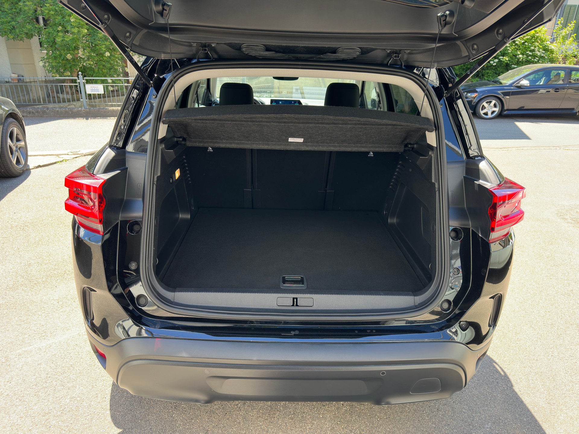 CITROEN C5 Aircross 1.6 PHEV Swiss Edition-image-14