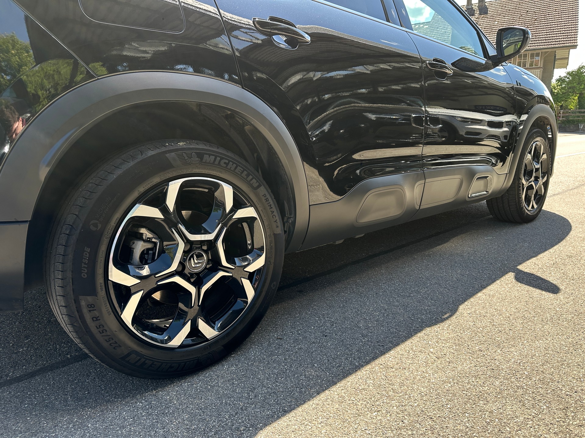 CITROEN C5 Aircross 1.6 PHEV Swiss Edition-image-16