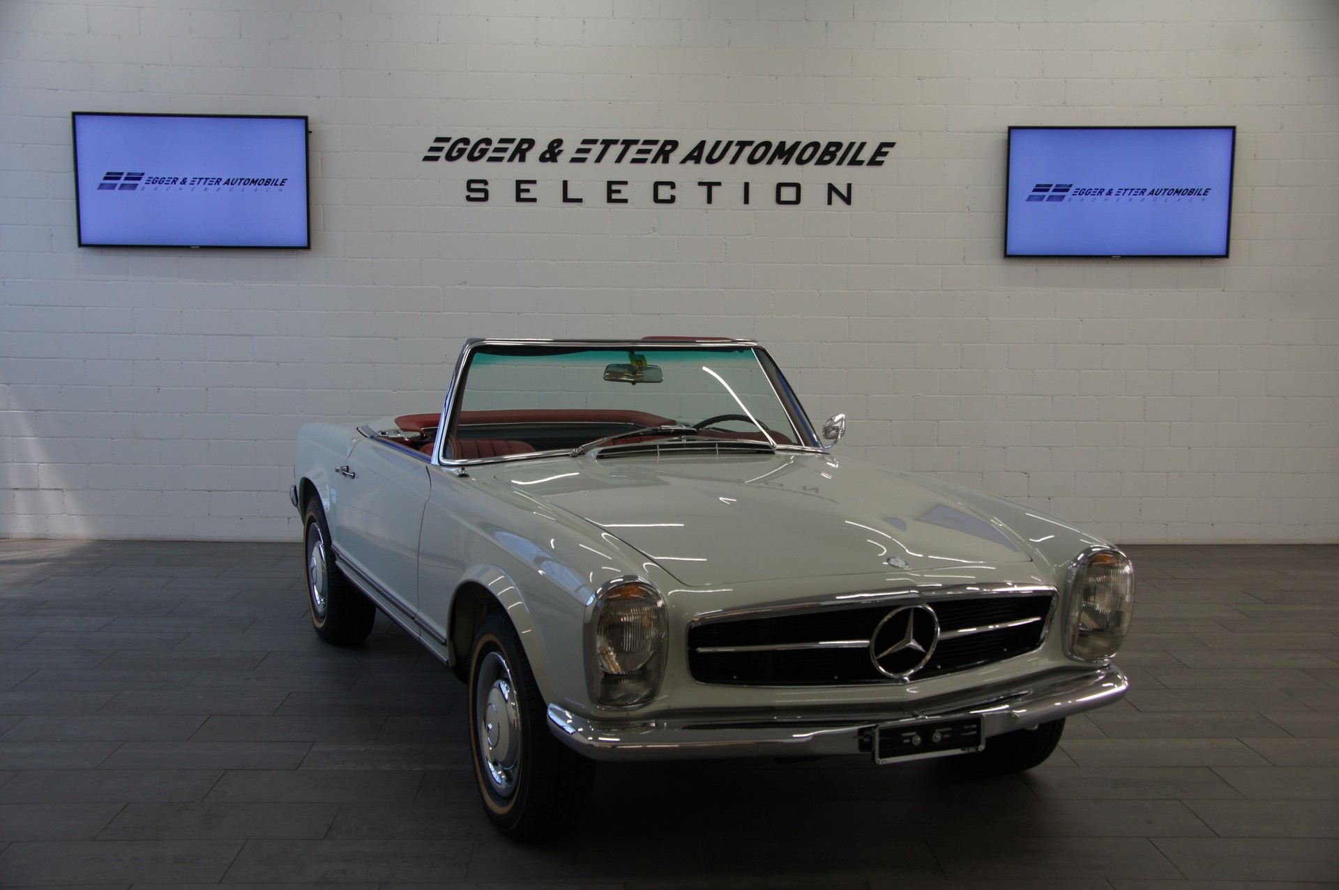 MERCEDES-BENZ SL Roadster-showroom-element-2