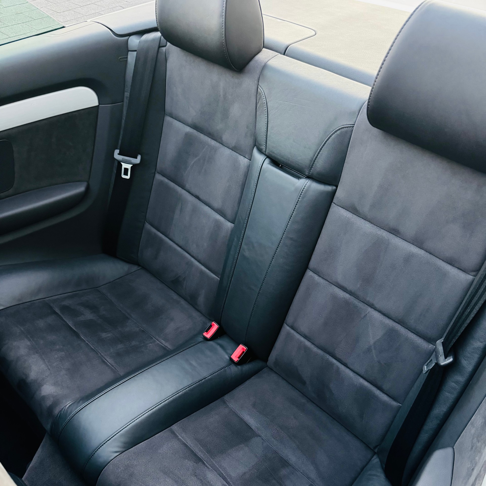AUDI S4 4.2 V8 QUATTRO-image-23