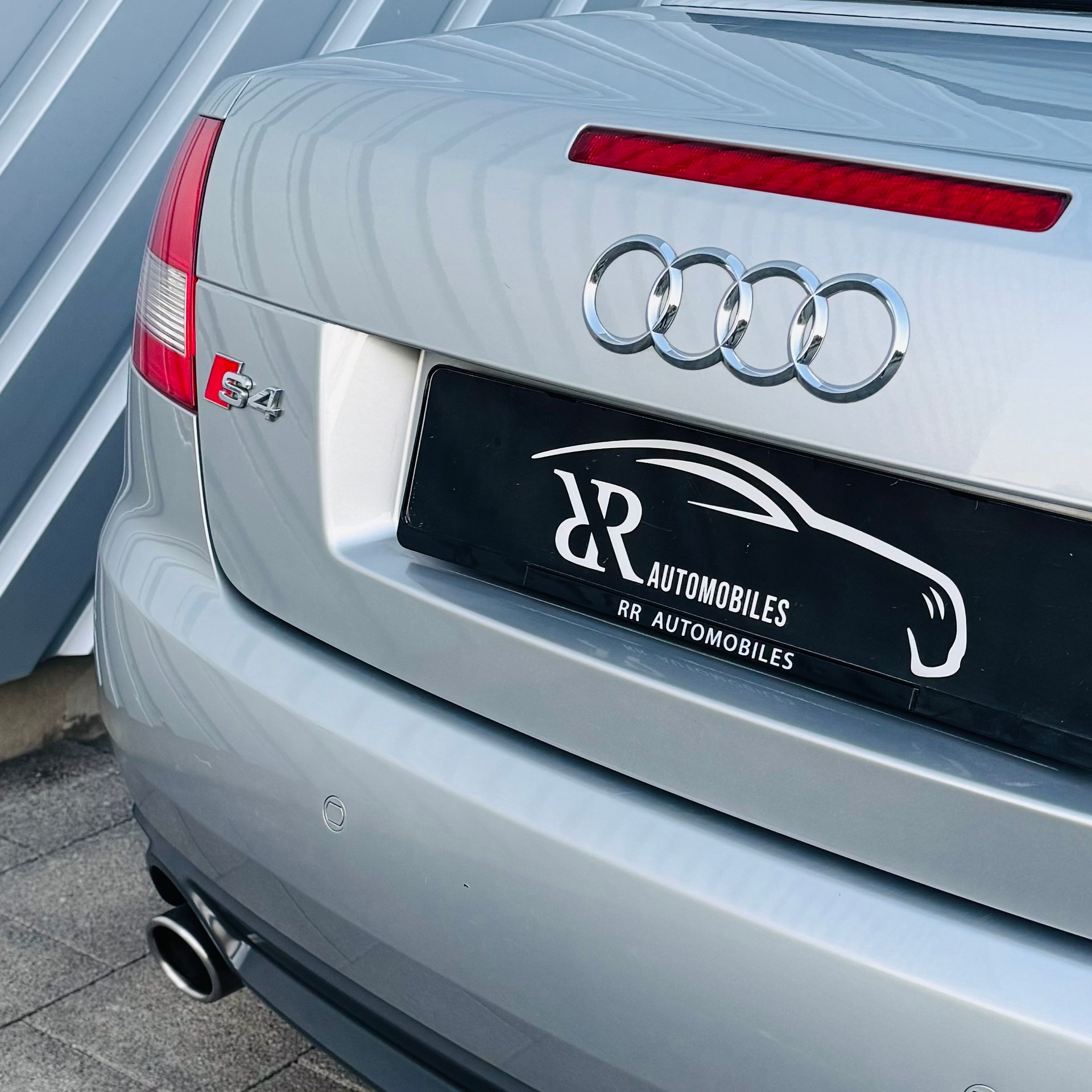 AUDI S4 4.2 V8 QUATTRO-image-9