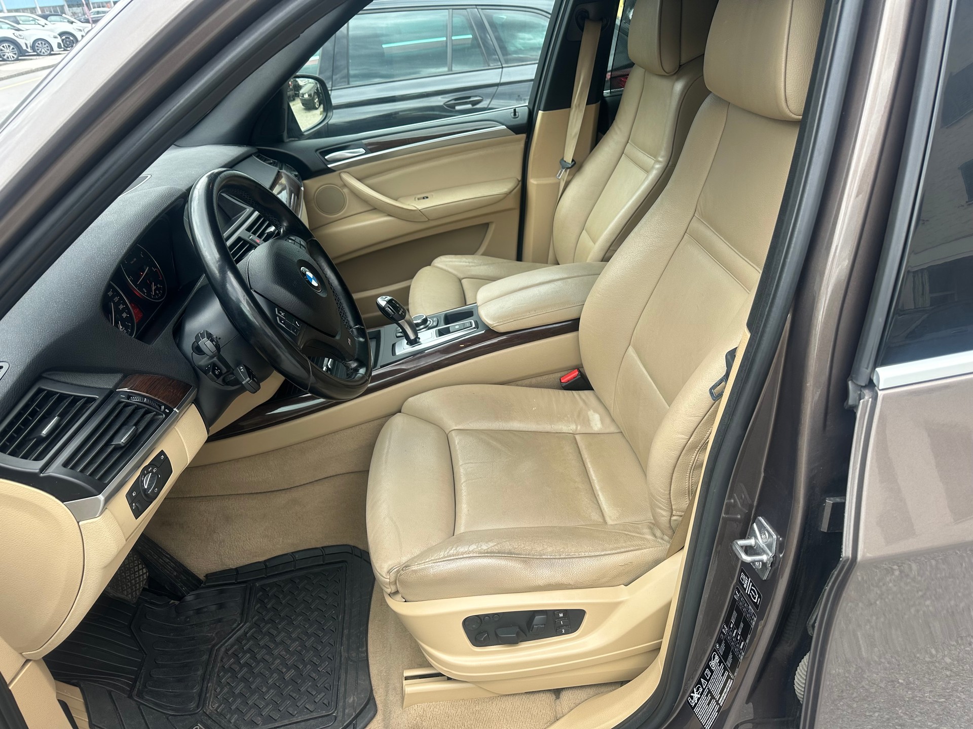 BMW X5 xDrive 40d Steptronic-image-8