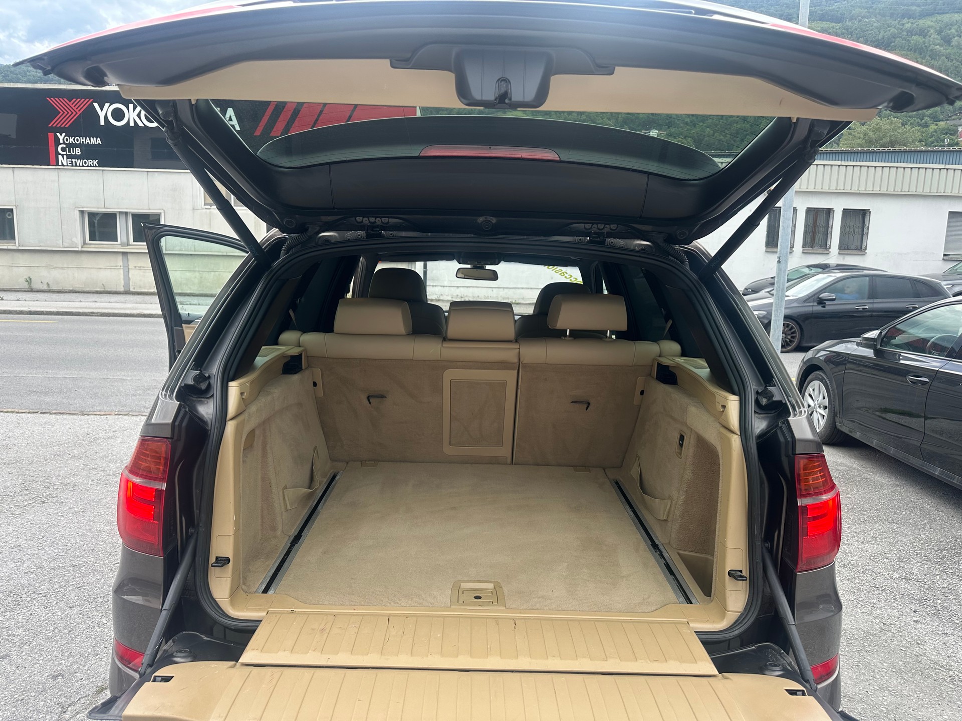 BMW X5 xDrive 40d Steptronic-image-11