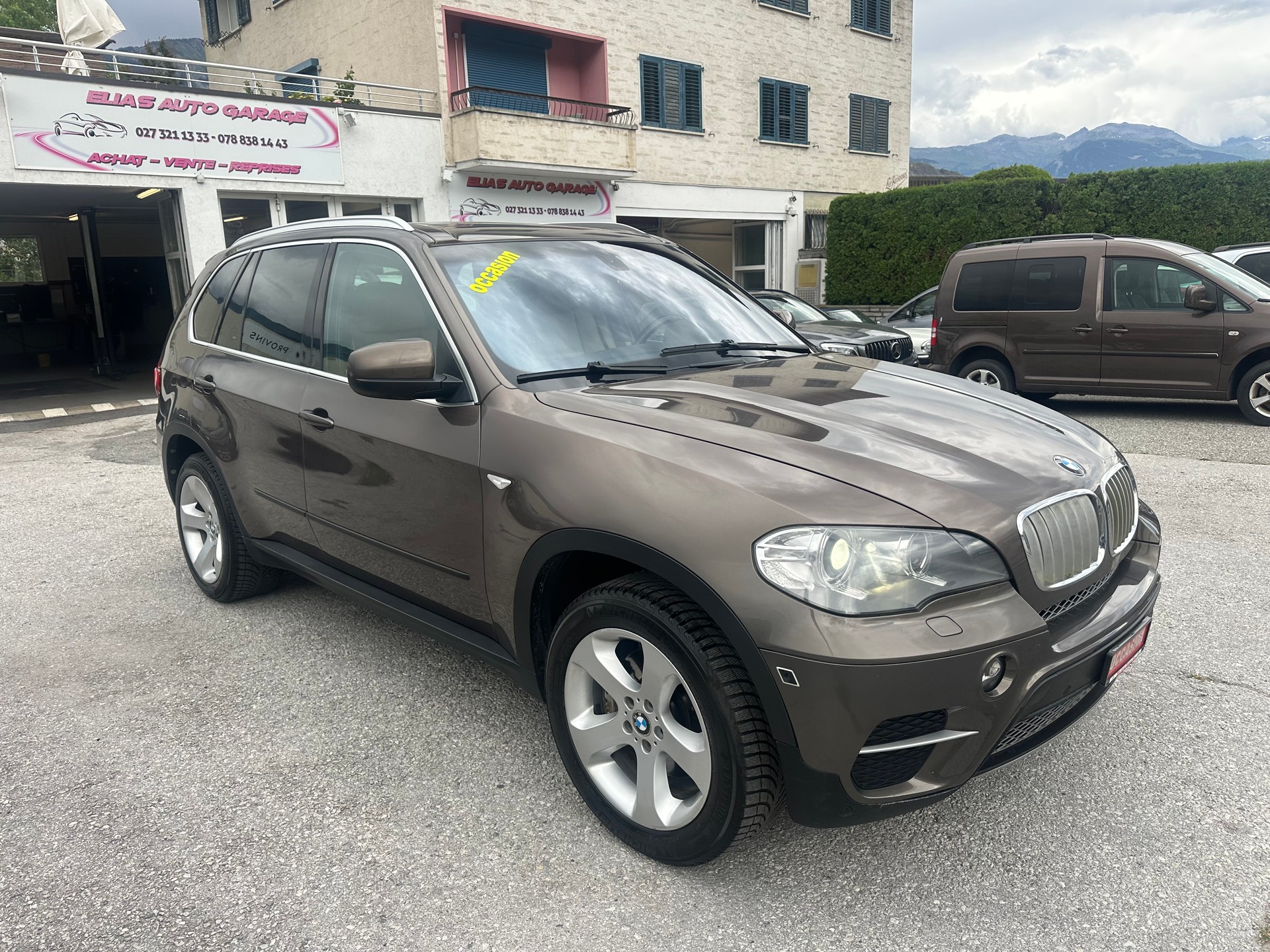 BMW X5 xDrive 40d Steptronic-image-2