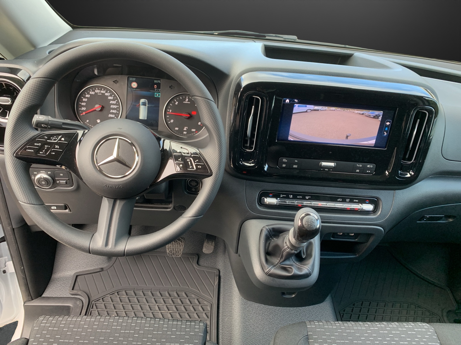 MERCEDES-BENZ Vito 114 CDI Lang Pro-image-9