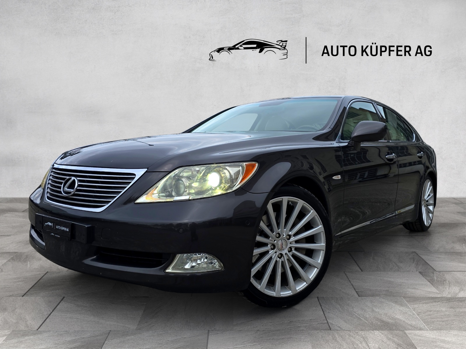 LEXUS LS 460 Automatic