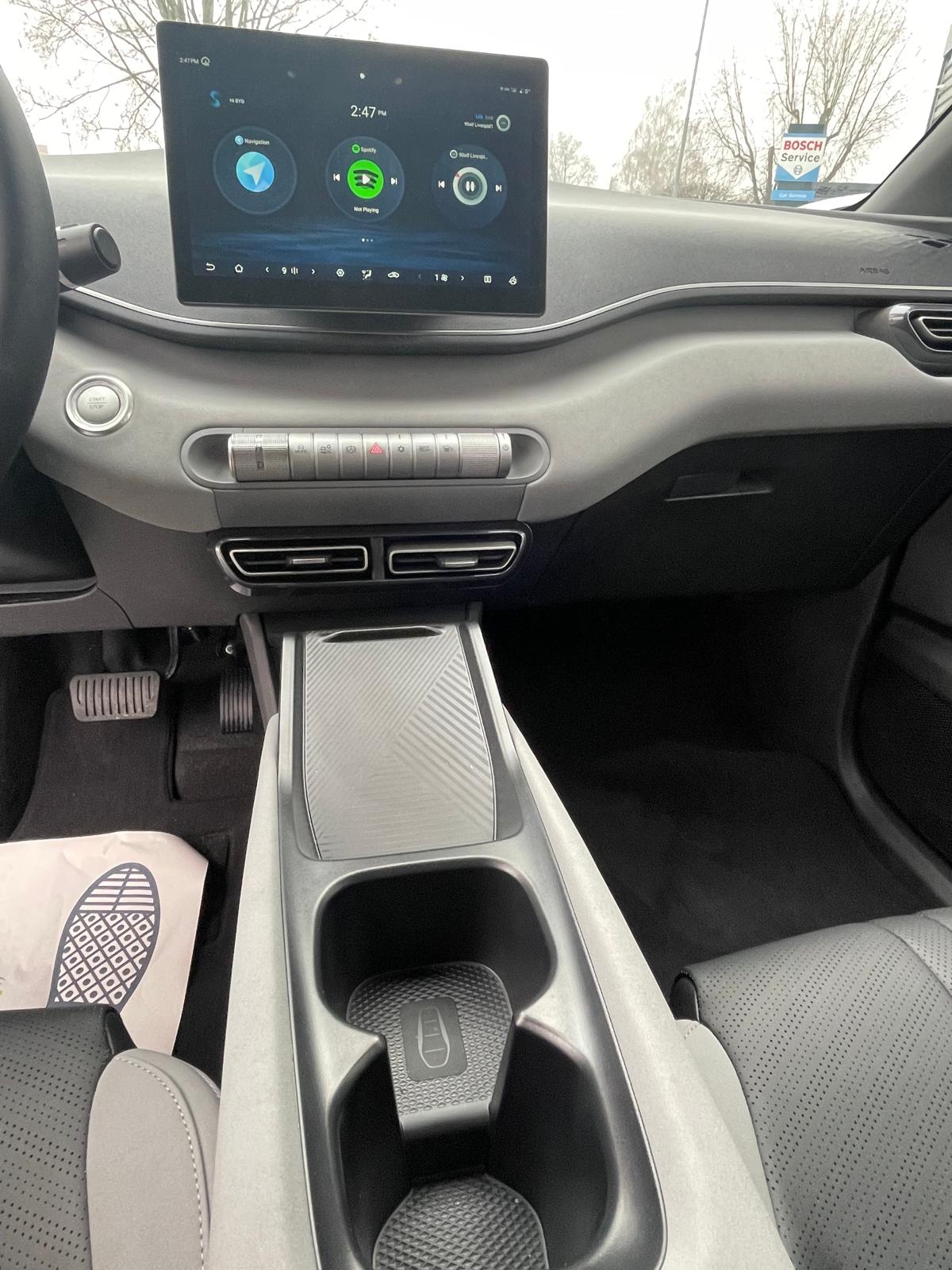 BYD Dolphin Surf 30 kWh Active-image-12