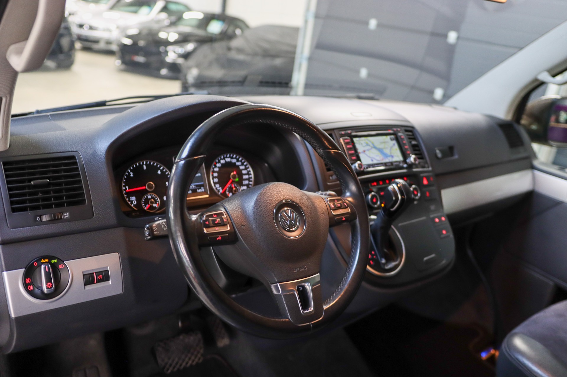 VW T5 Multivan 2.0 Bi-TDI CR HL Prem. 4Motion DSG-image-9
