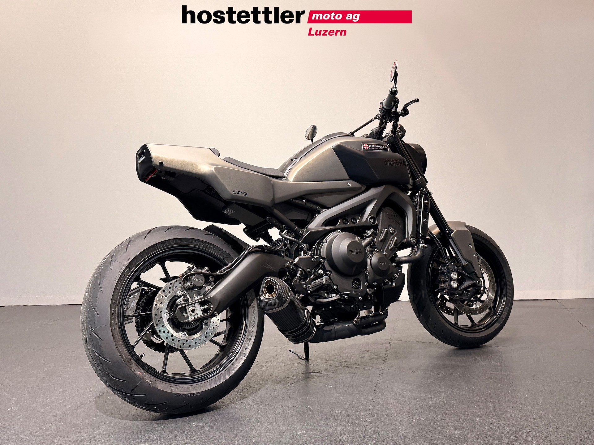 YAMAHA XSR 900-image-2