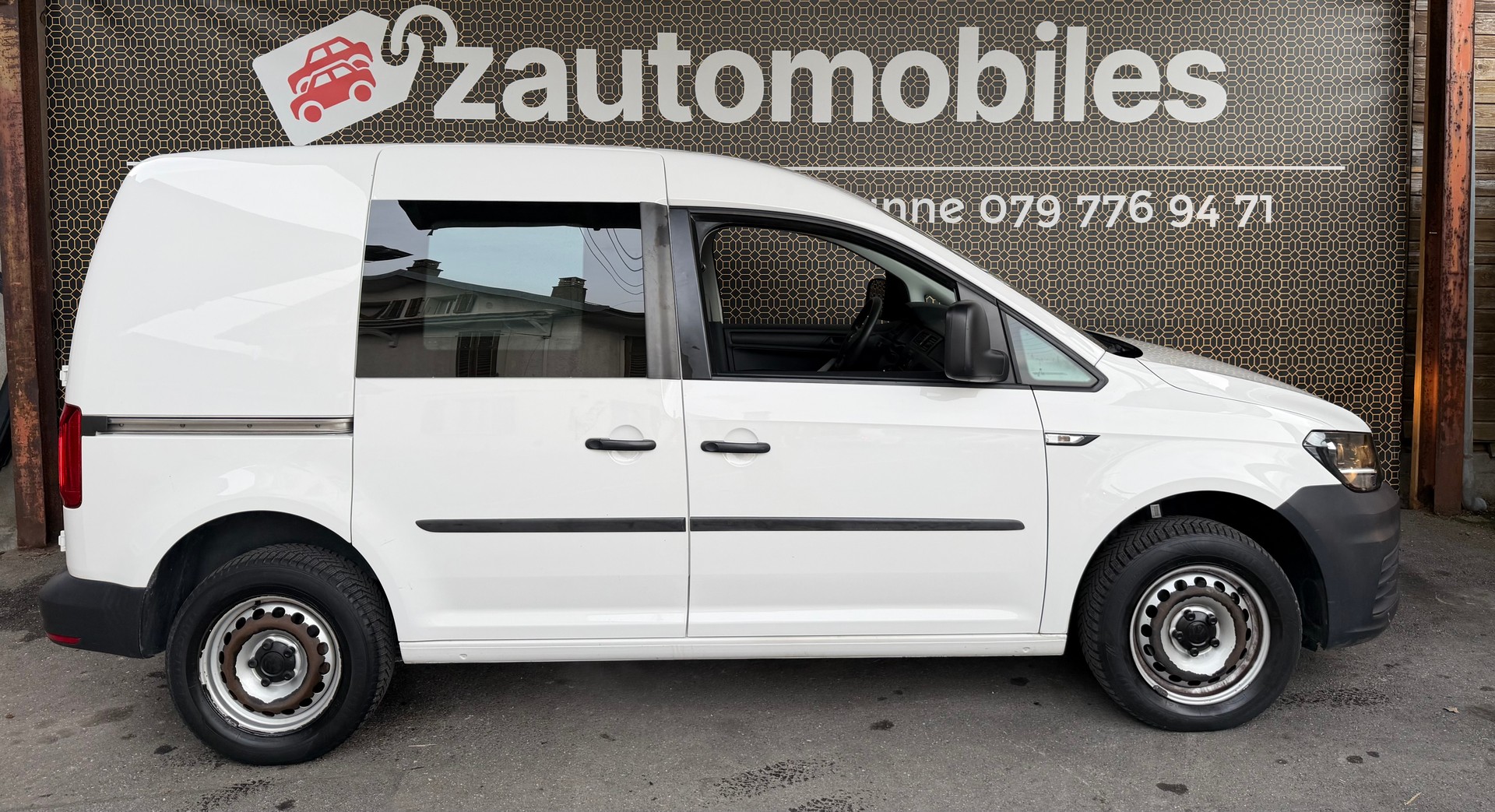 VW Caddy 1.4TGI BlueMotion Technology DSG-image-4