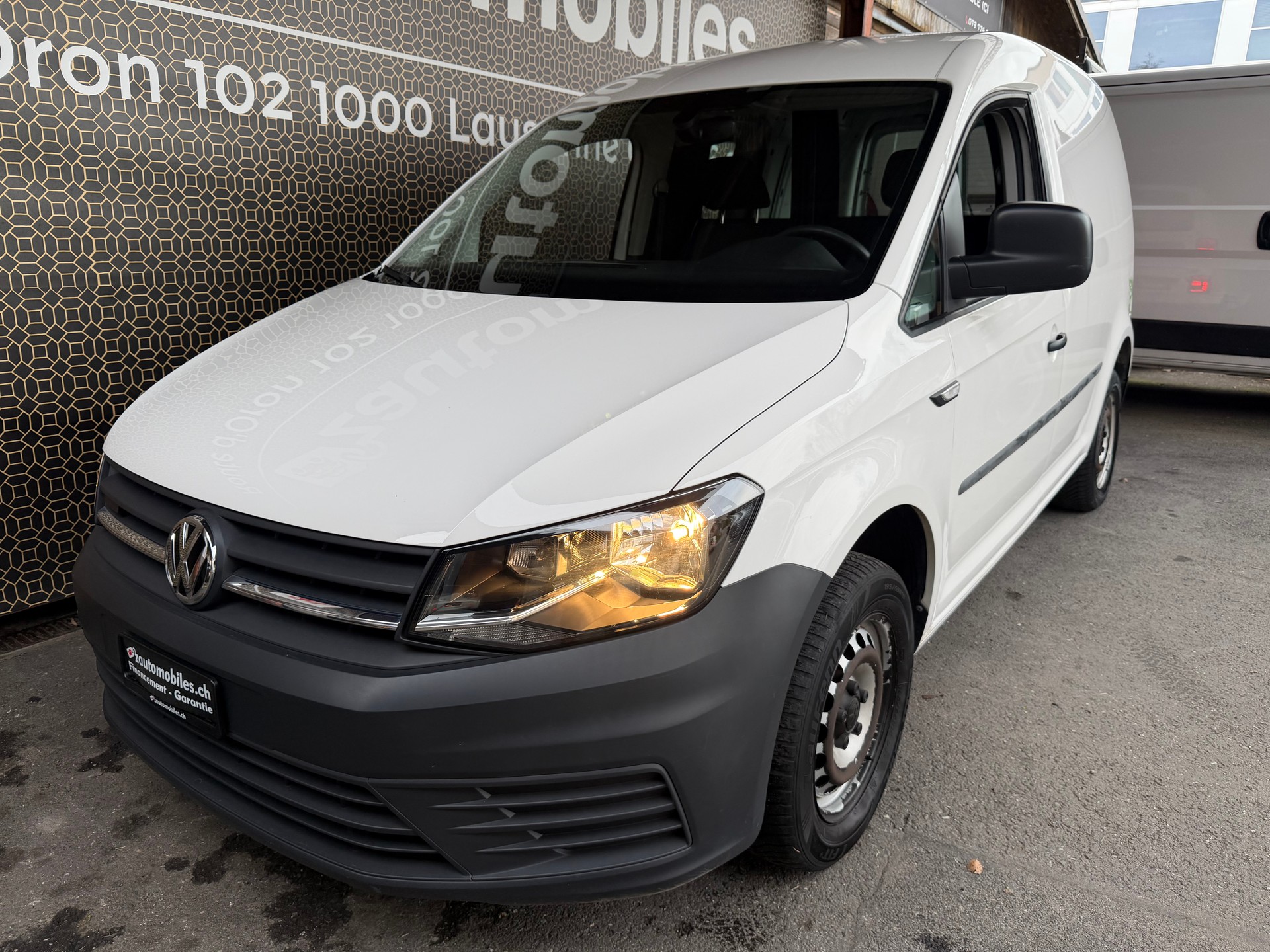 VW Caddy 1.4TGI BlueMotion Technology DSG-showroom-element-1
