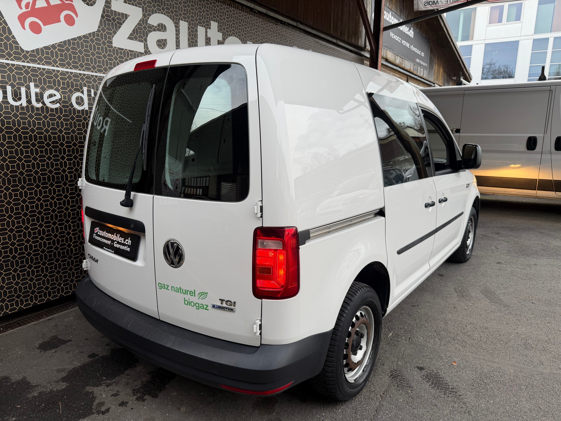 VW Caddy 1.4TGI BlueMotion Technology DSG-showroom-element-2