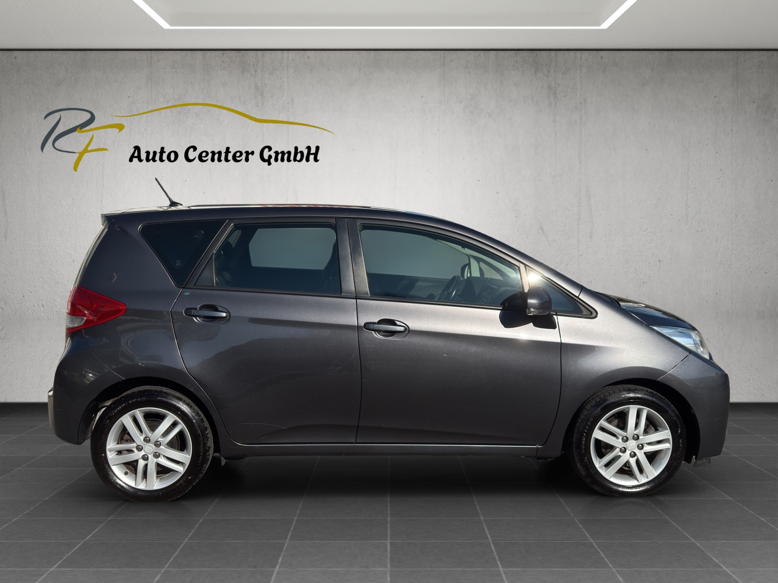 SUBARU Trezia 1.4D Swiss Automatic-image-7