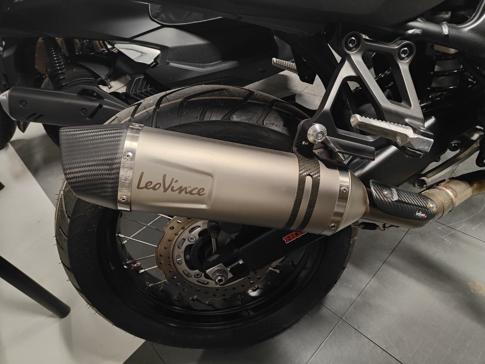 HONDA XL 750 Transalp-image-7