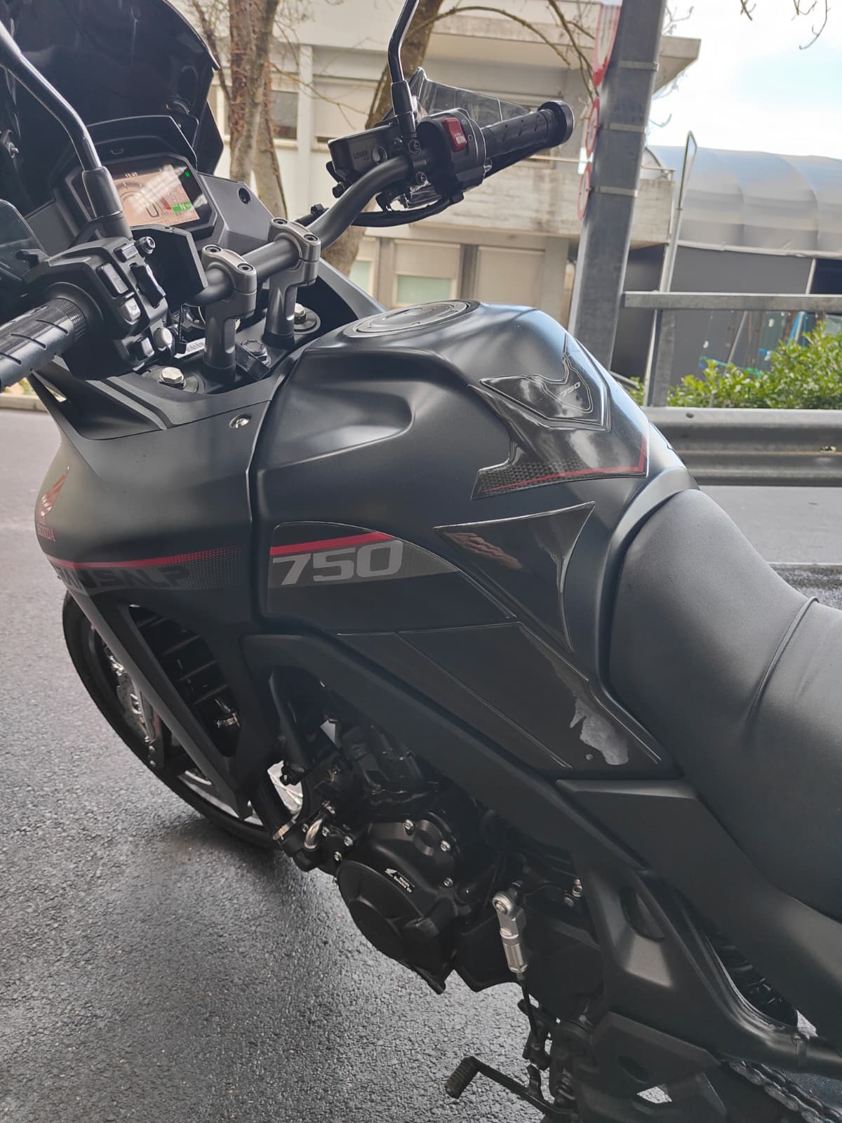 HONDA XL 750 Transalp-image-3