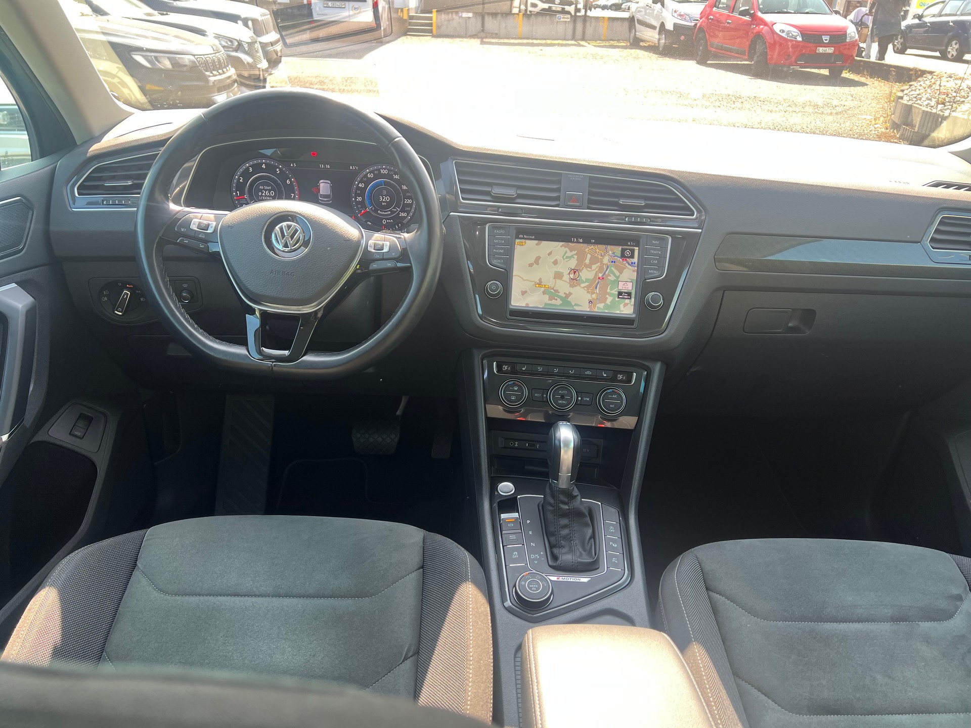 VW Tiguan 2.0TSI Highline 4Motion DSG-image-7