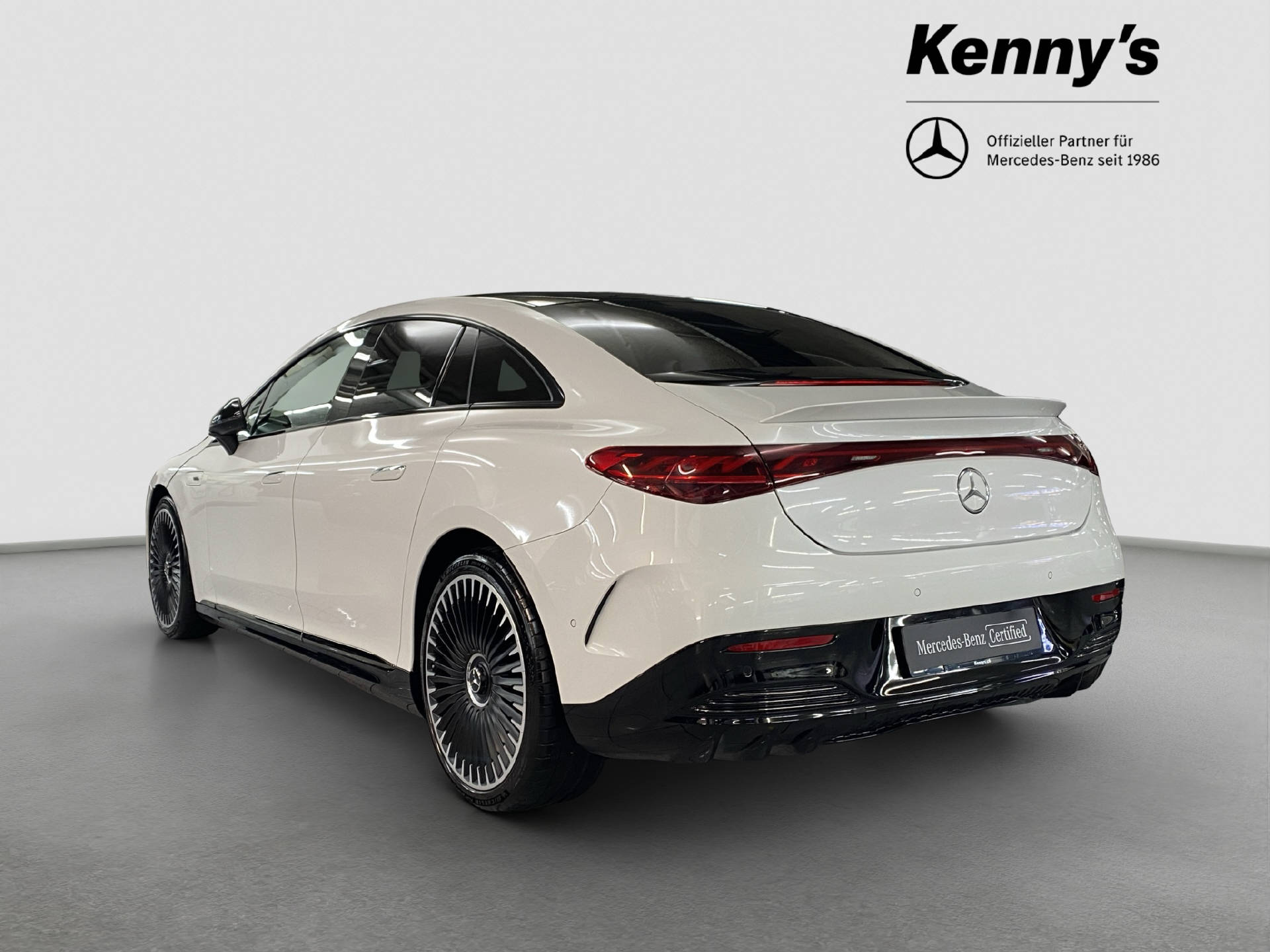MERCEDES-BENZ EQE 43 AMG 4MATIC-image-4