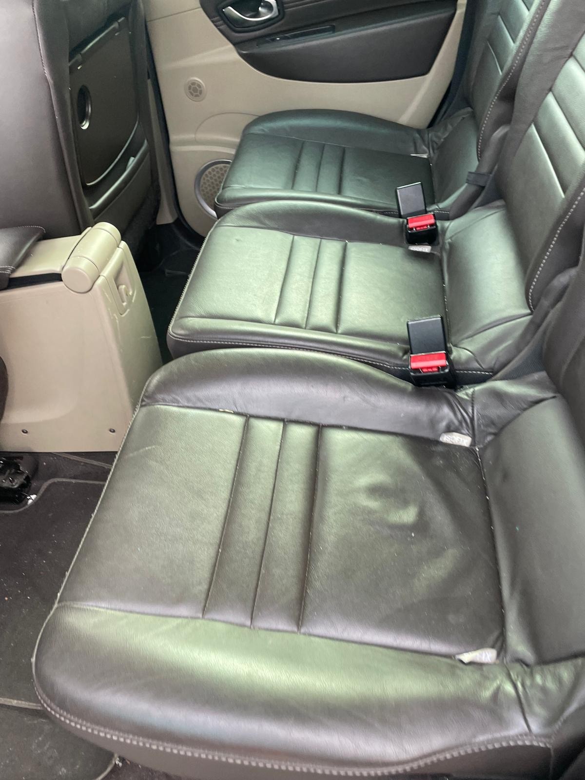 RENAULT Grand Scénic 2.0 dCi Dynamique-image-8