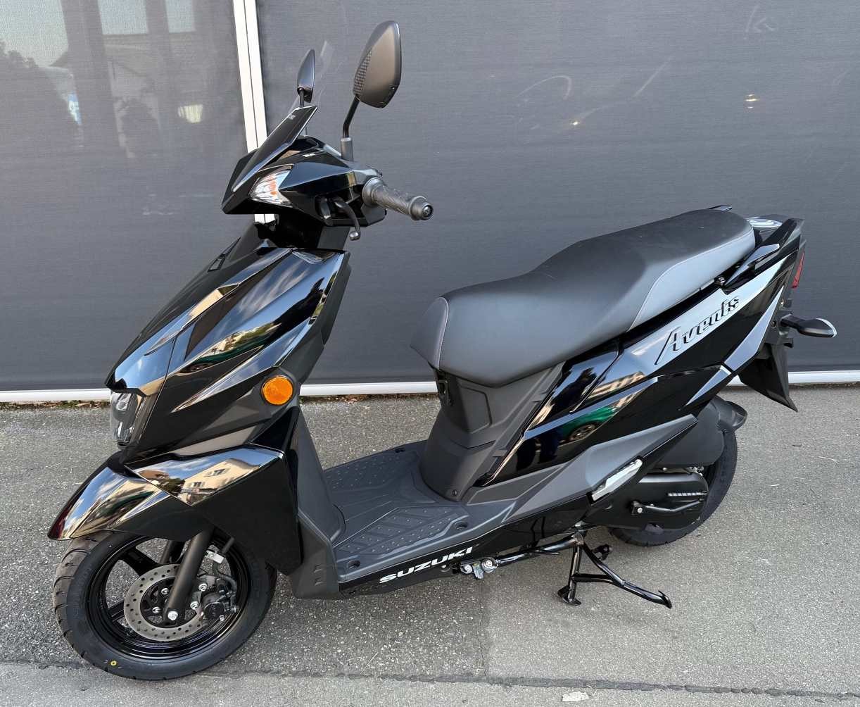 SUZUKI Avenis 125-image-0