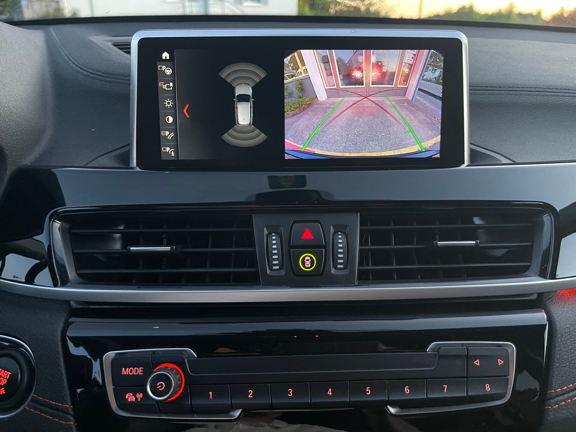 BMW X1 xDrive 18d Sport Line Fleet Edition Steptronic-image-13