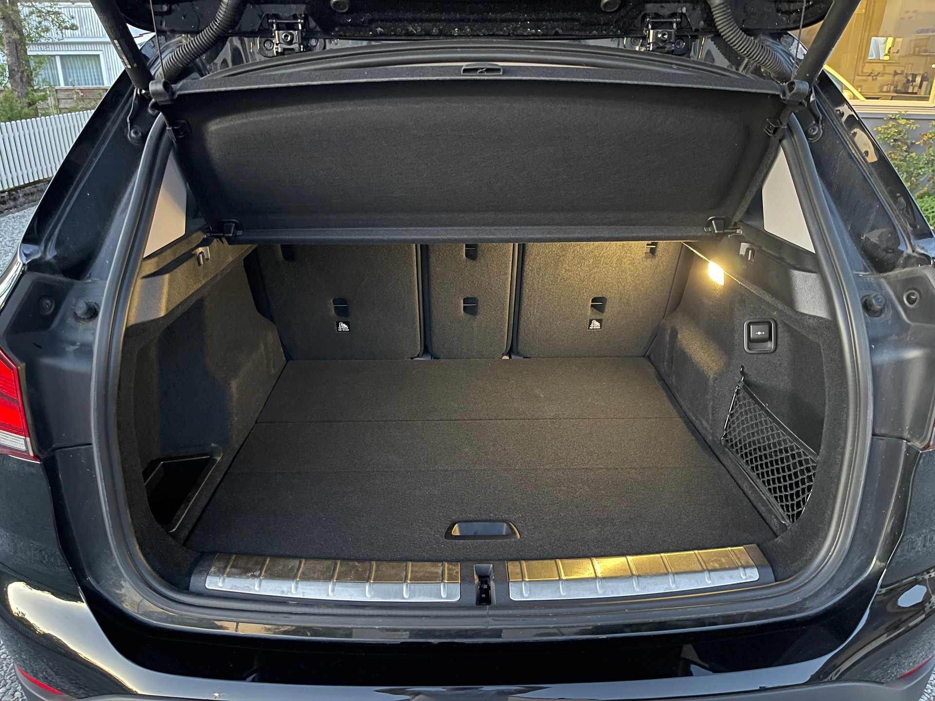 BMW X1 xDrive 18d Sport Line Fleet Edition Steptronic-image-14