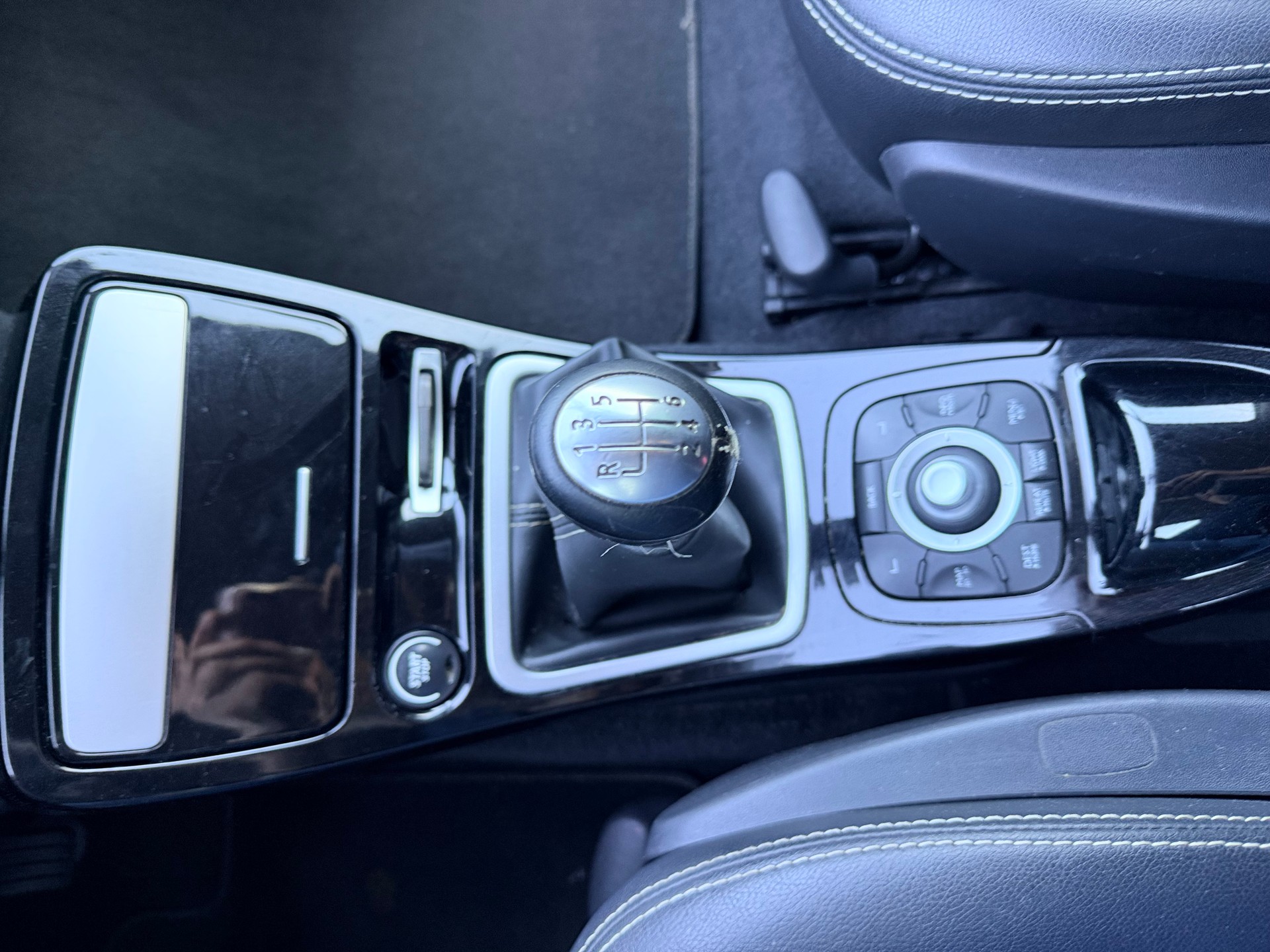 RENAULT Grand Espace 2.0 Turbo Dynamique-image-10