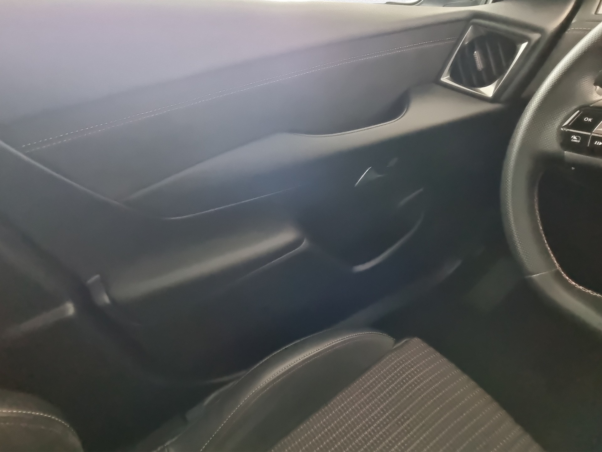 DS AUTOMOBILES DS3 Performance Line 1.2-image-11