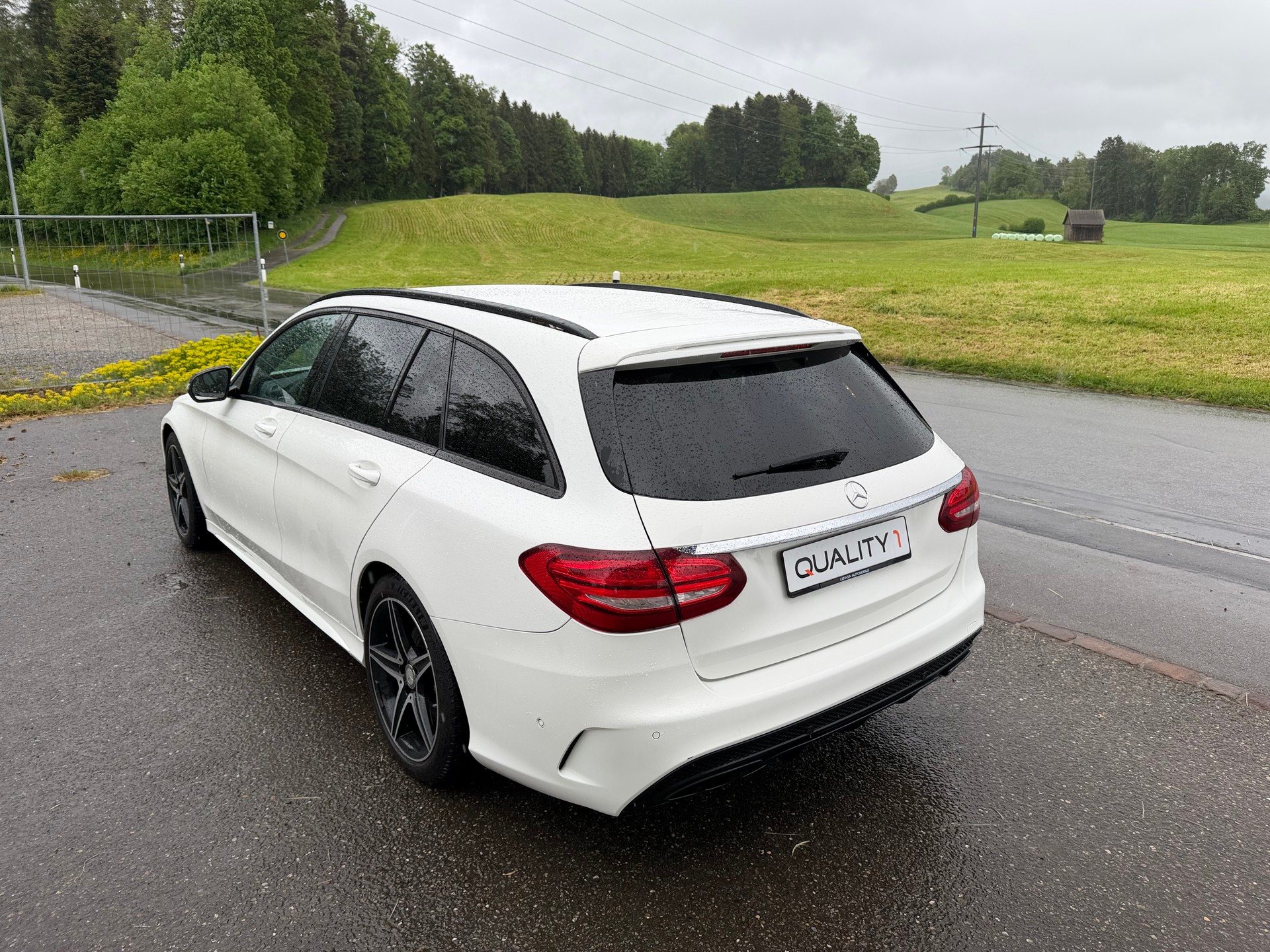 MERCEDES-BENZ C 450 AMG 4Matic 7G-Tronic-image-5