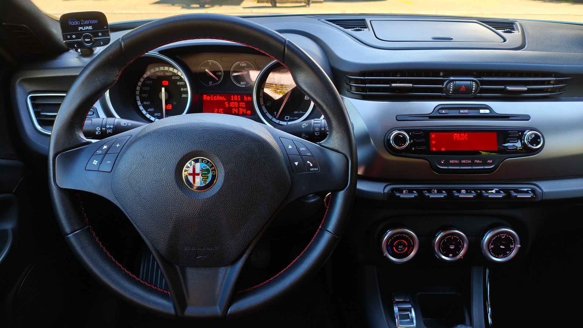 ALFA ROMEO Giulietta 1.4 T Veloce-image-8