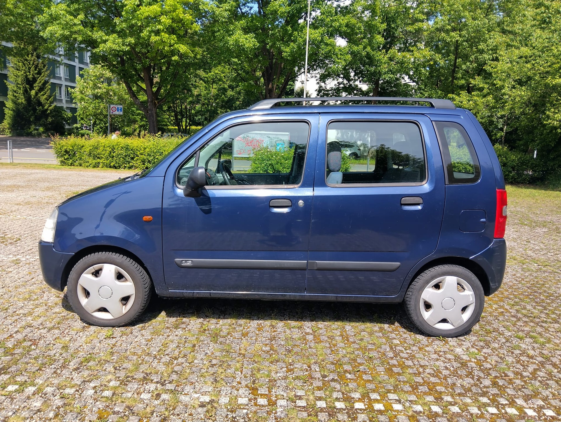 SUZUKI WAGON R