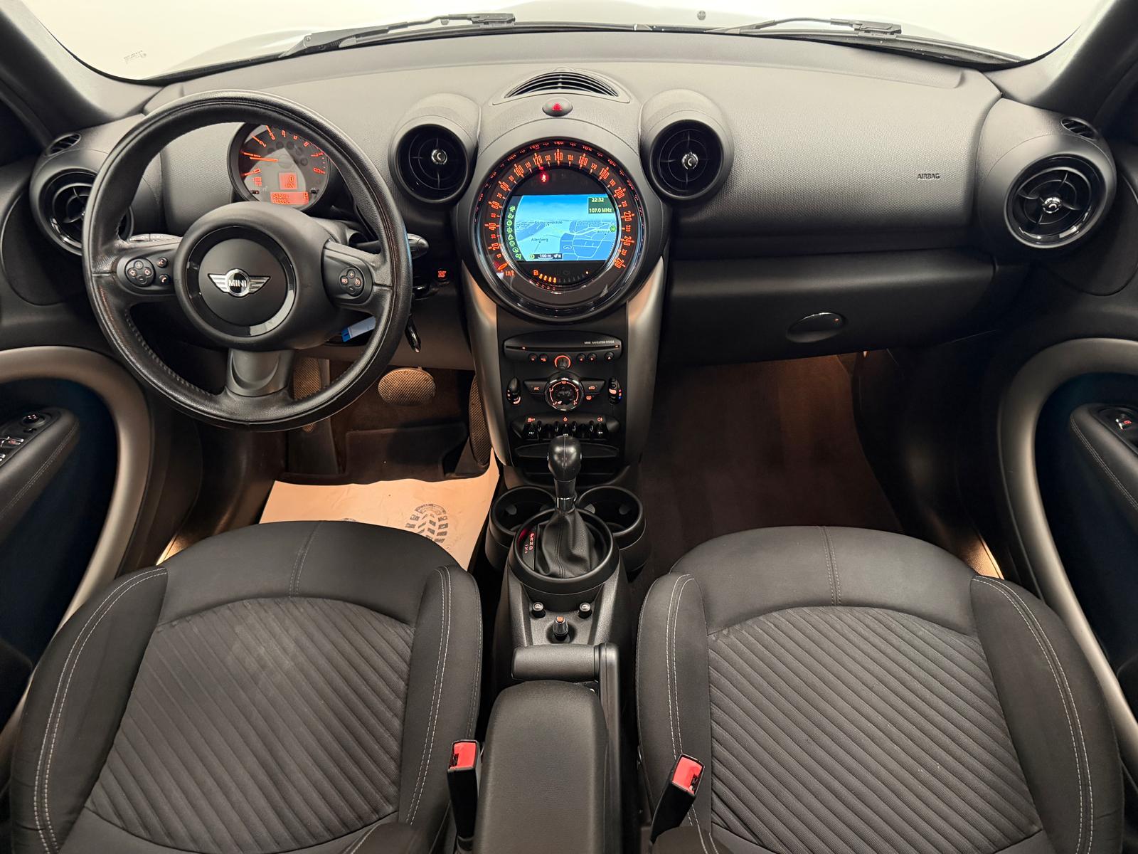 MINI Countryman Cooper ALL4 Steptronic-image-11