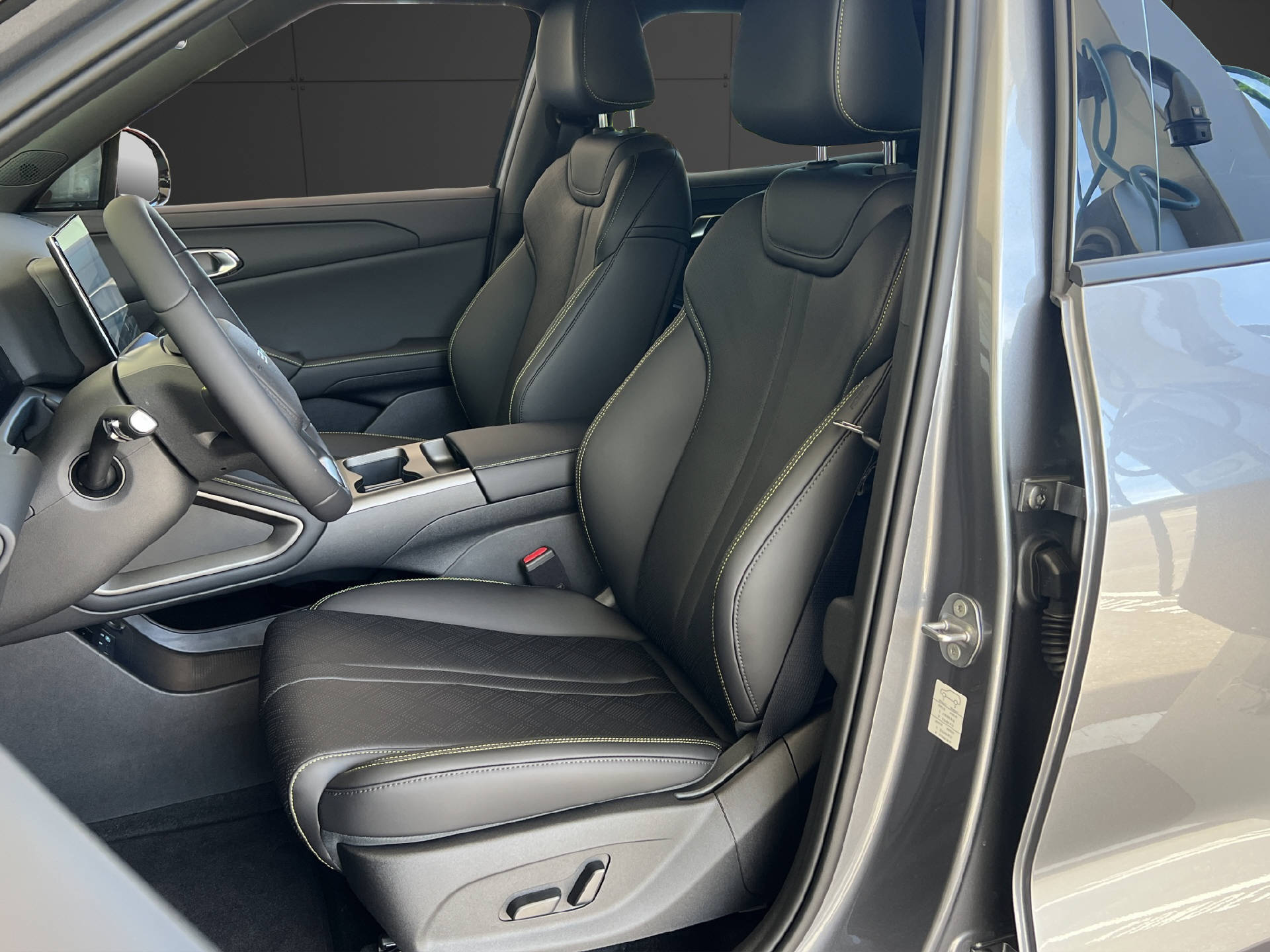BYD Atto 2 DM-i Boost-image-8