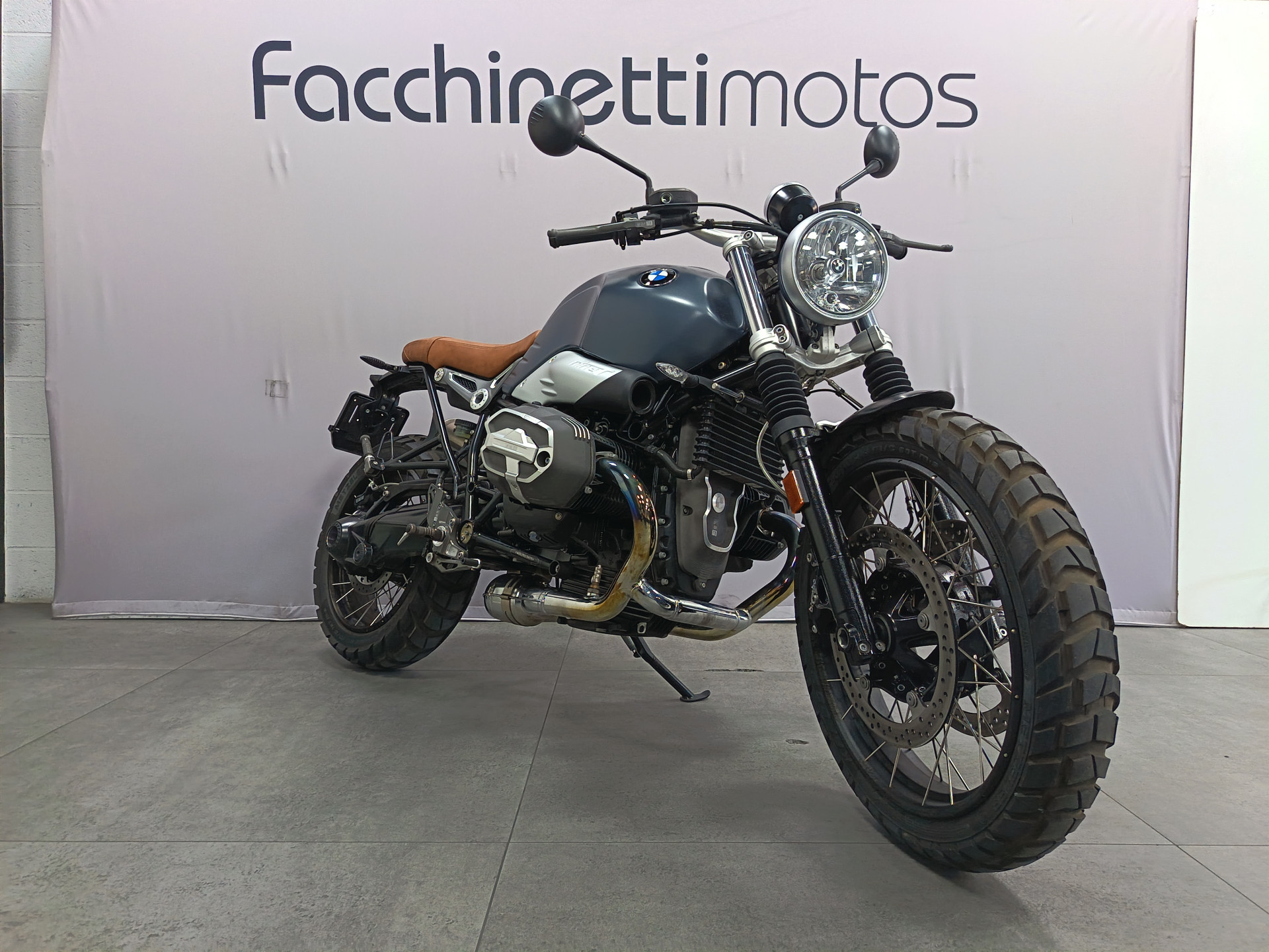 BMW R nineT Scrambler *** OPTION 719 ***-image-1