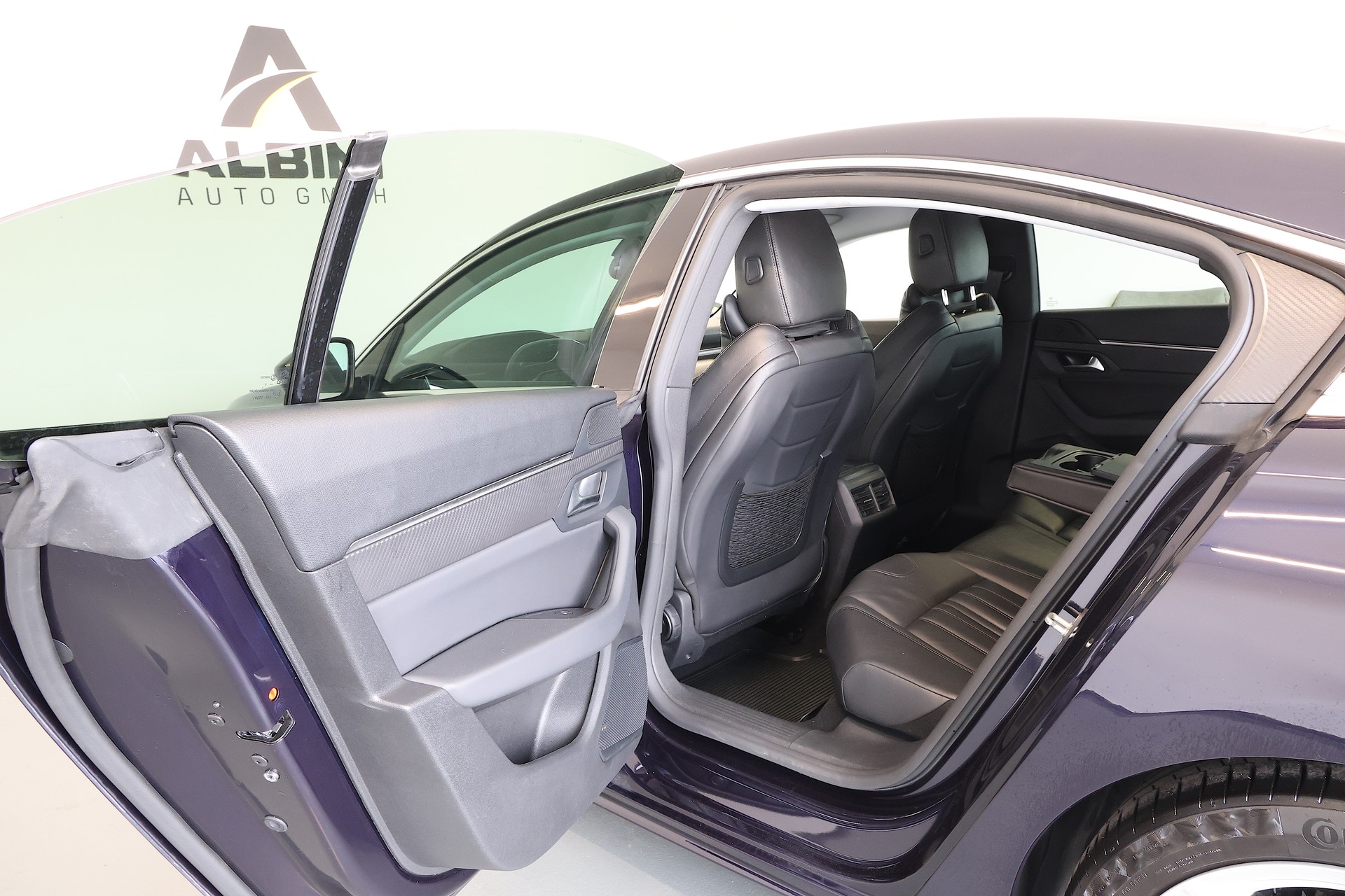 PEUGEOT 508 2.0 Blue HDI Allure EAT8-image-13