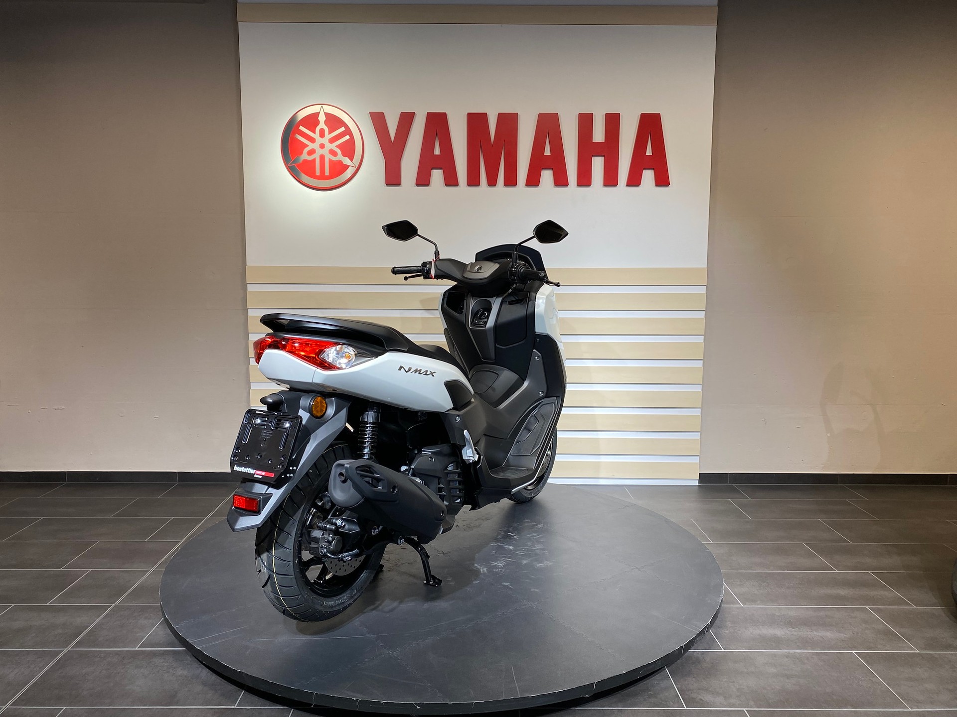 YAMAHA NMAX 125-image-3