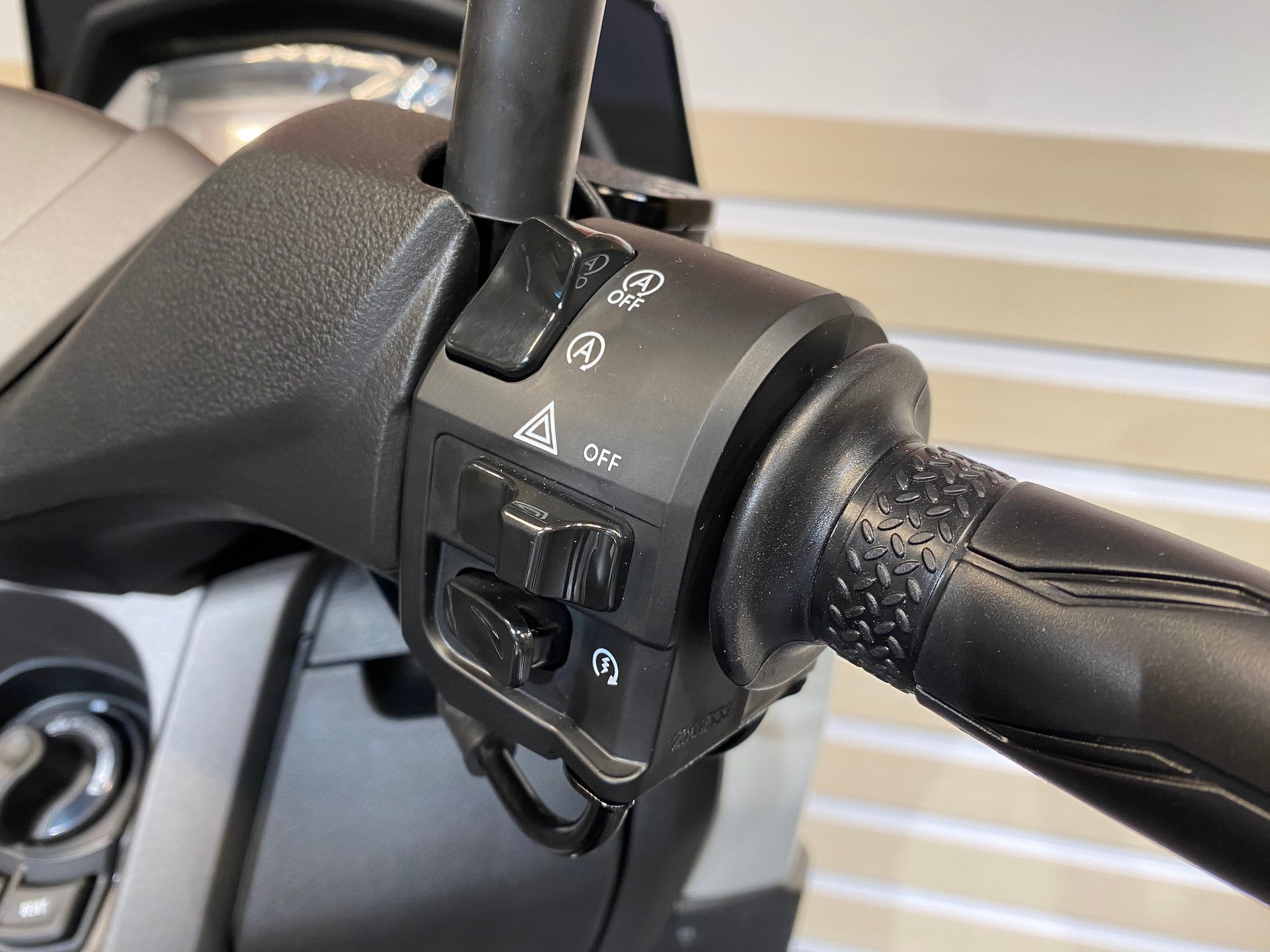 YAMAHA NMAX 125-image-13