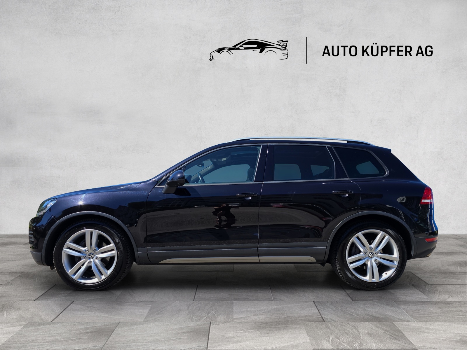 VW Touareg 3.0 TDI Terrain Tech R-Line (Mit Sperren!)-image-4