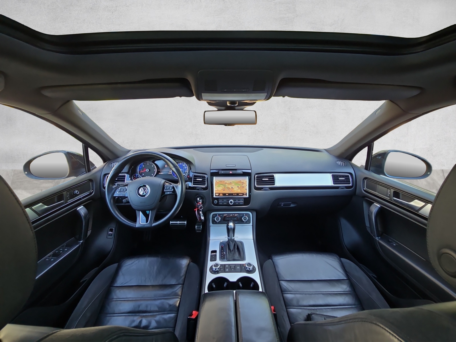 VW Touareg 3.0 TDI Terrain Tech R-Line (Mit Sperren!)-image-8