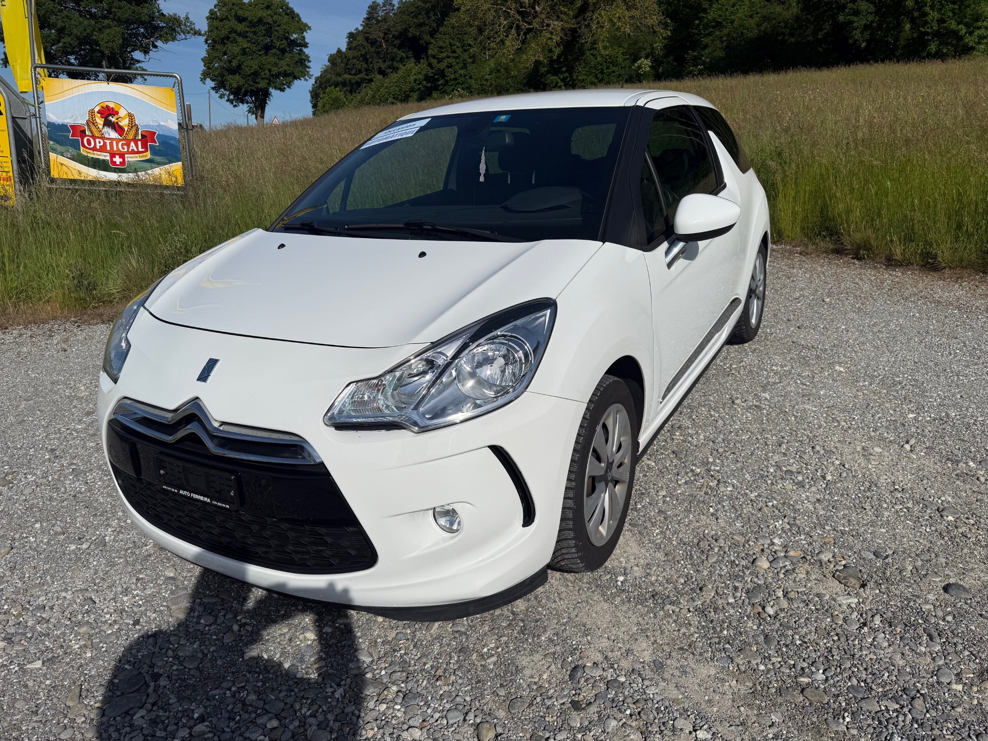DS AUTOMOBILES DS3 1.4 VTi Chic EGS5-image-1