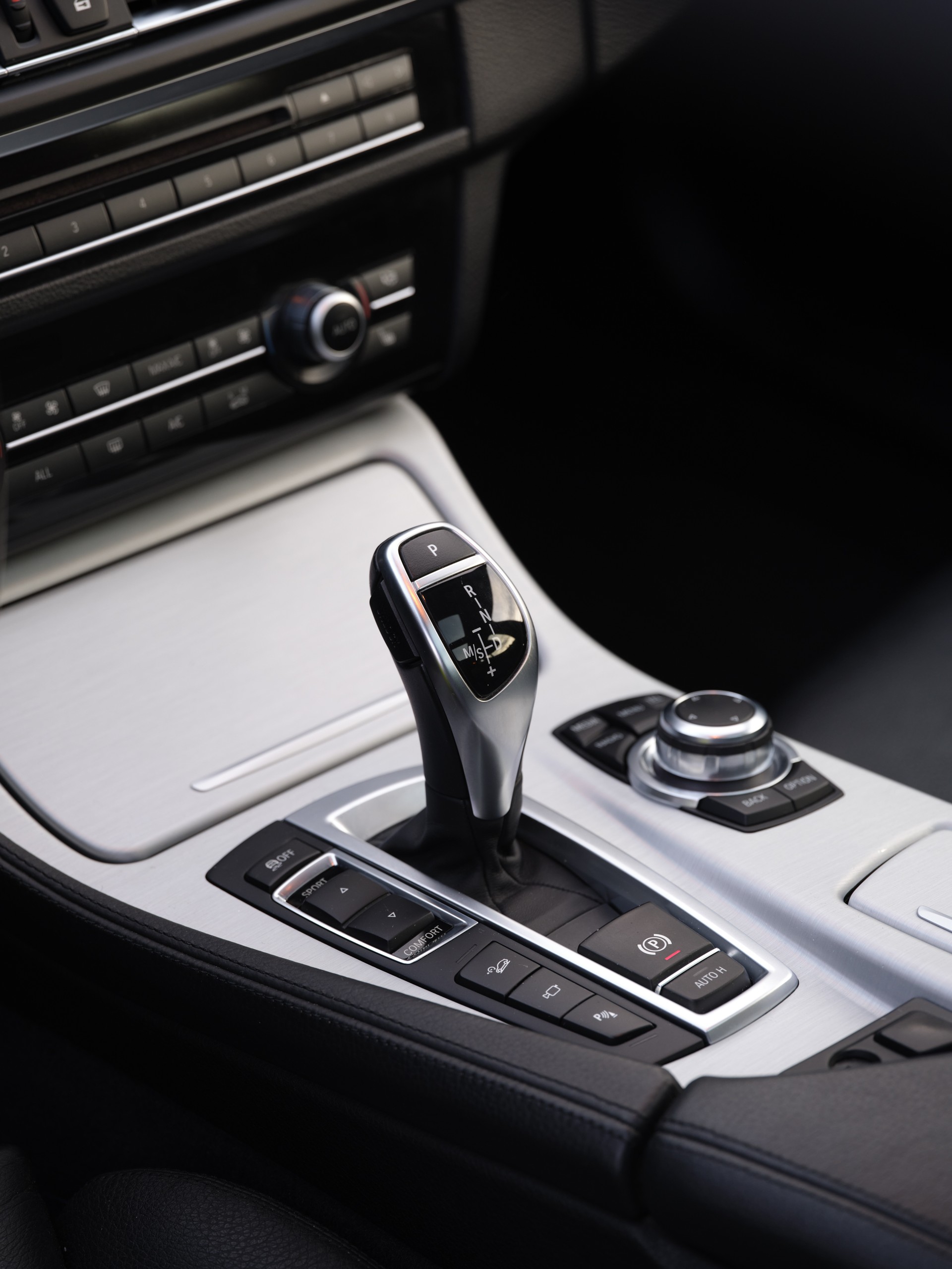 BMW 535d xDrive-image-18