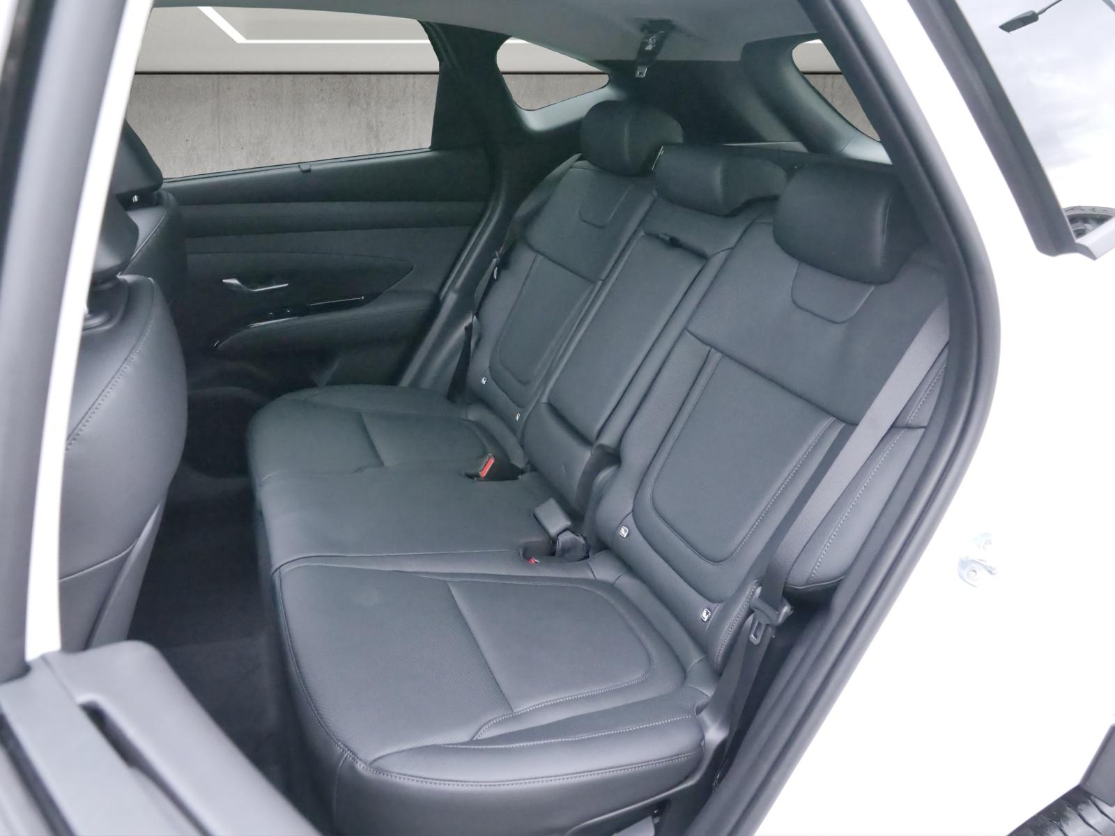 HYUNDAI Tucson 1.6 T-GDi HEV Vertex Swiss Edition 4WD-image-10