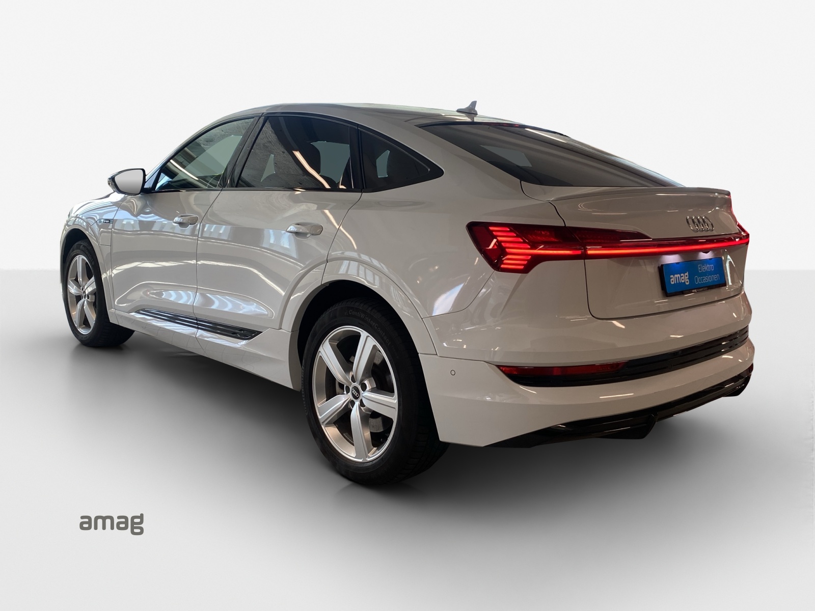 AUDI e-tron 55 Sportback S Line quattro-showroom-element-2