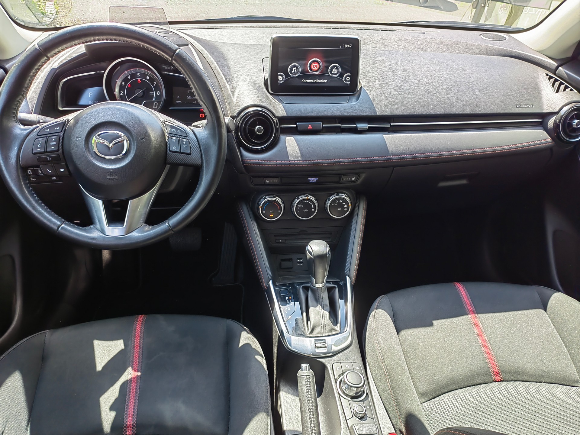 MAZDA 2 1.5 90 Revolution-image-11