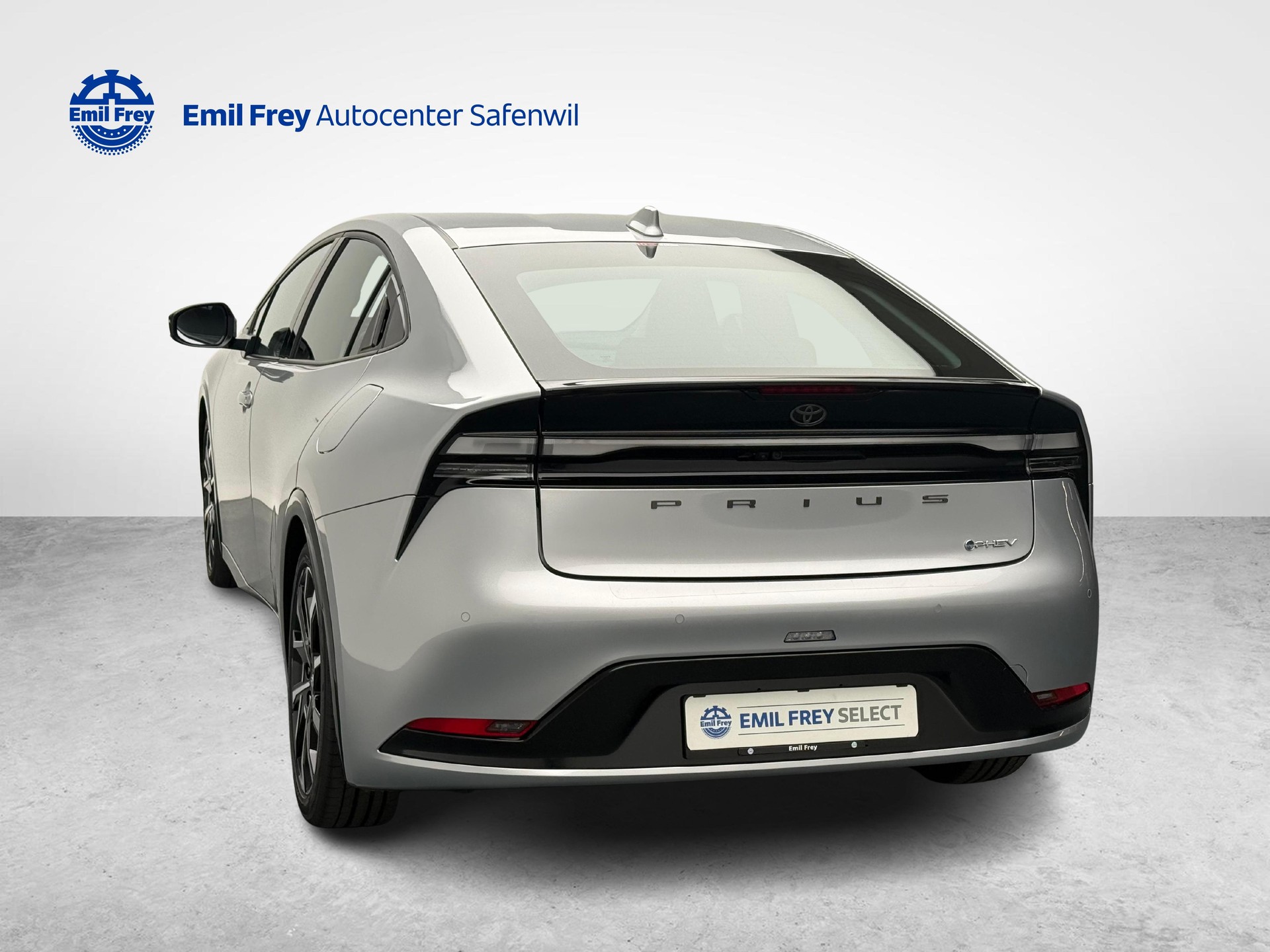 TOYOTA Prius 2.0 Plug-In-Hybrid Style-showroom-element-2