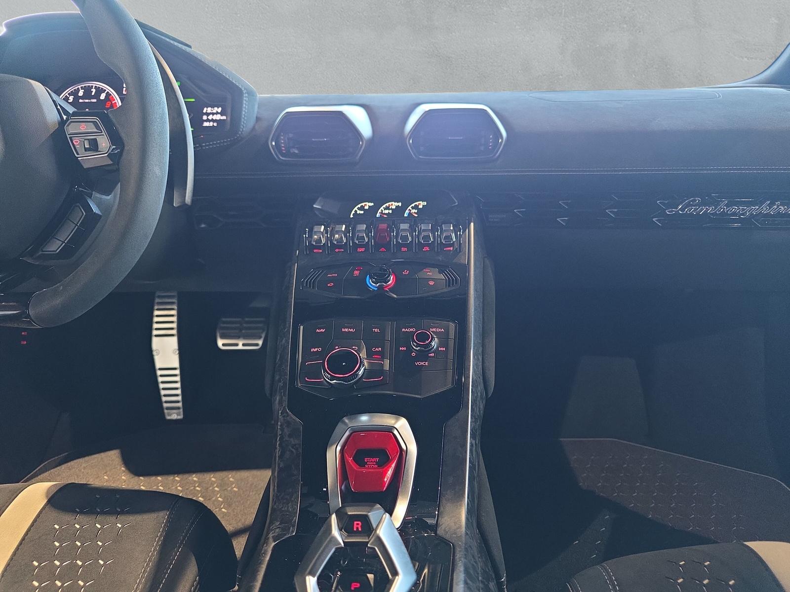 LAMBORGHINI Huracan Coupé 5.2 Performante-image-16
